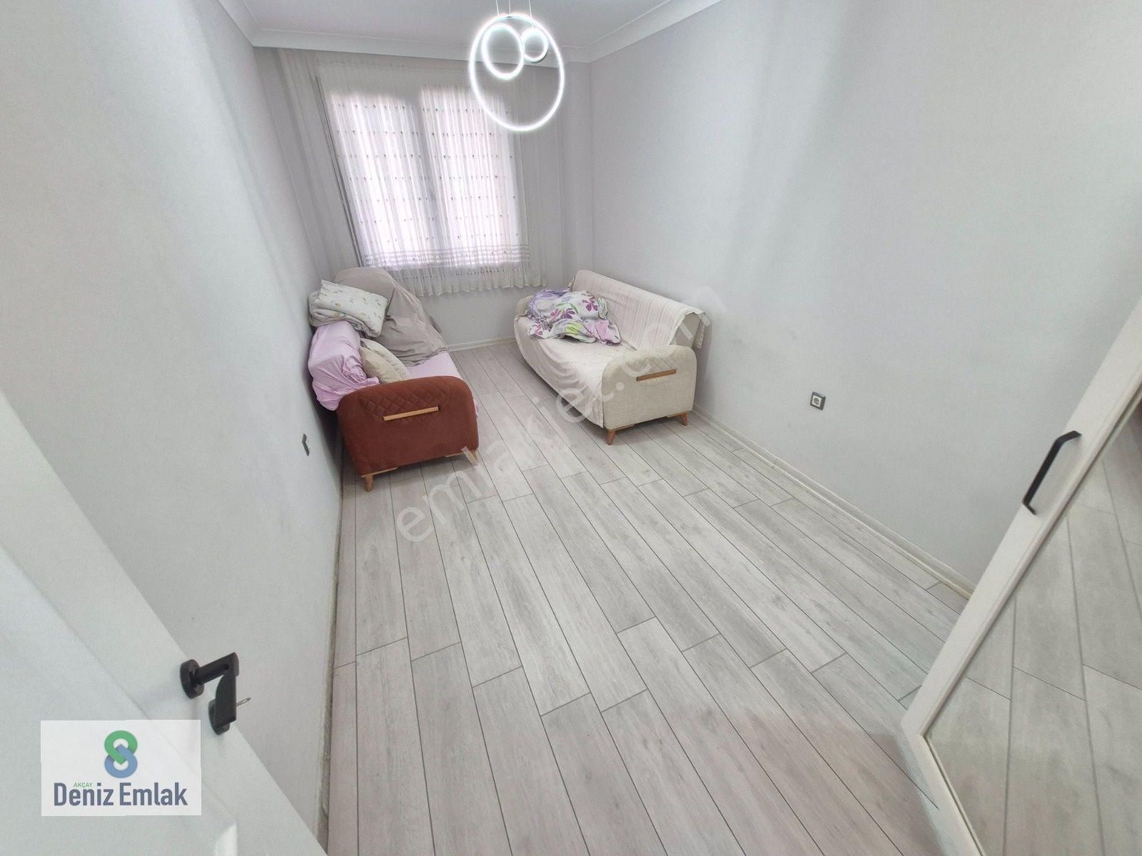 Denizden Akçayda Asansörlü Doğalgazlı Yeni Binada Satılık 1+1 Daire. - Görsel 23