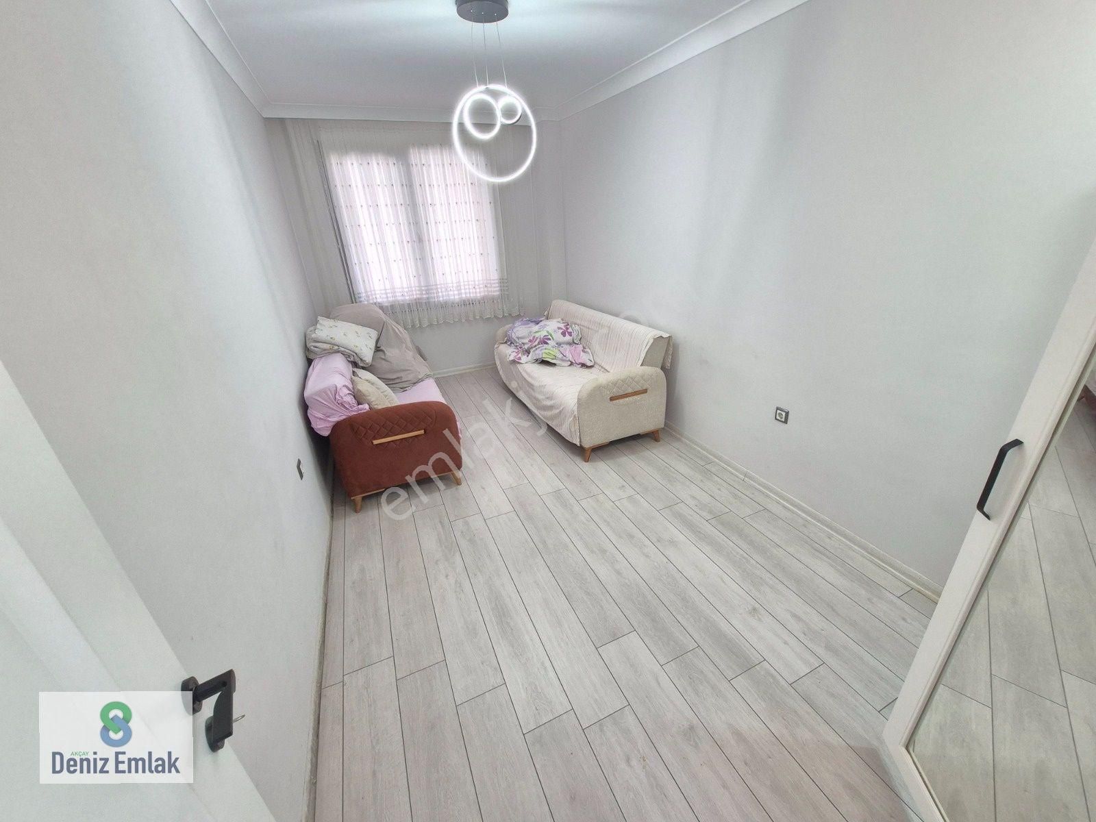 Denizden Akçayda Asansörlü Doğalgazlı Yeni Binada Satılık 1+1 Daire. - Görsel 32