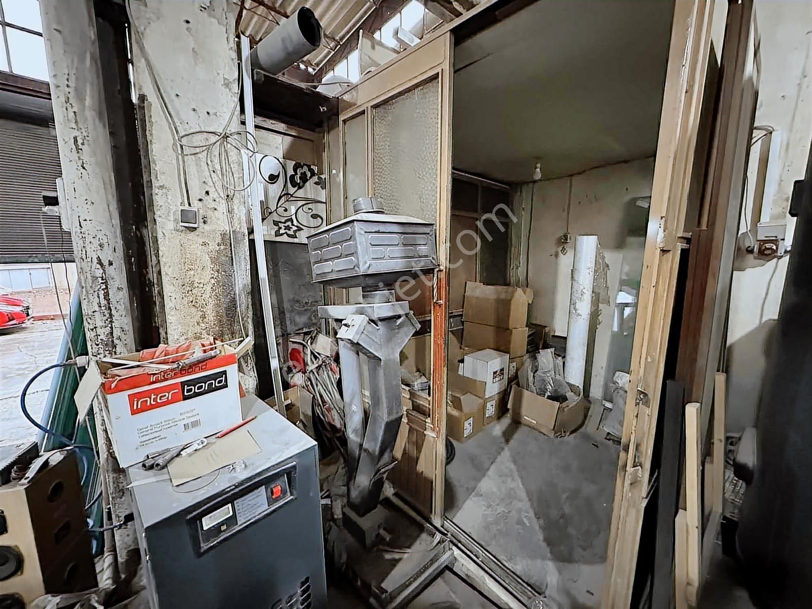 Enes Acur'dan Demirciler' De 180 M2 Lik Kiracılı Dükkan - Görsel 15