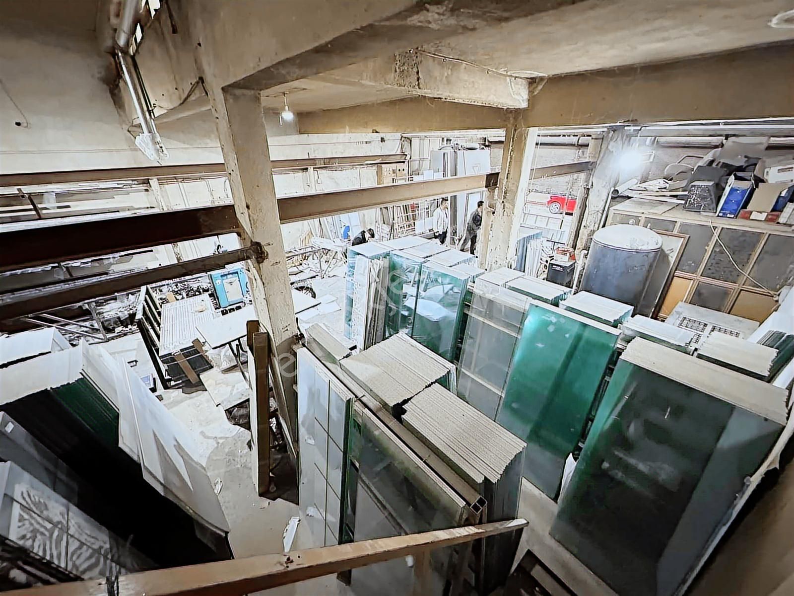 Enes Acur'dan Demirciler' De 180 M2 Lik Kiracılı Dükkan - Görsel 9