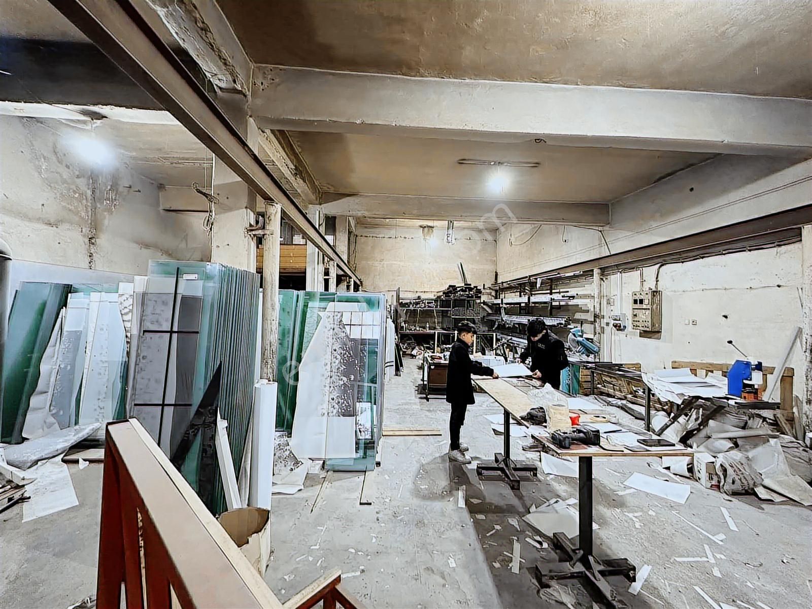 Enes Acur'dan Demirciler' De 180 M2 Lik Kiracılı Dükkan - Görsel 24