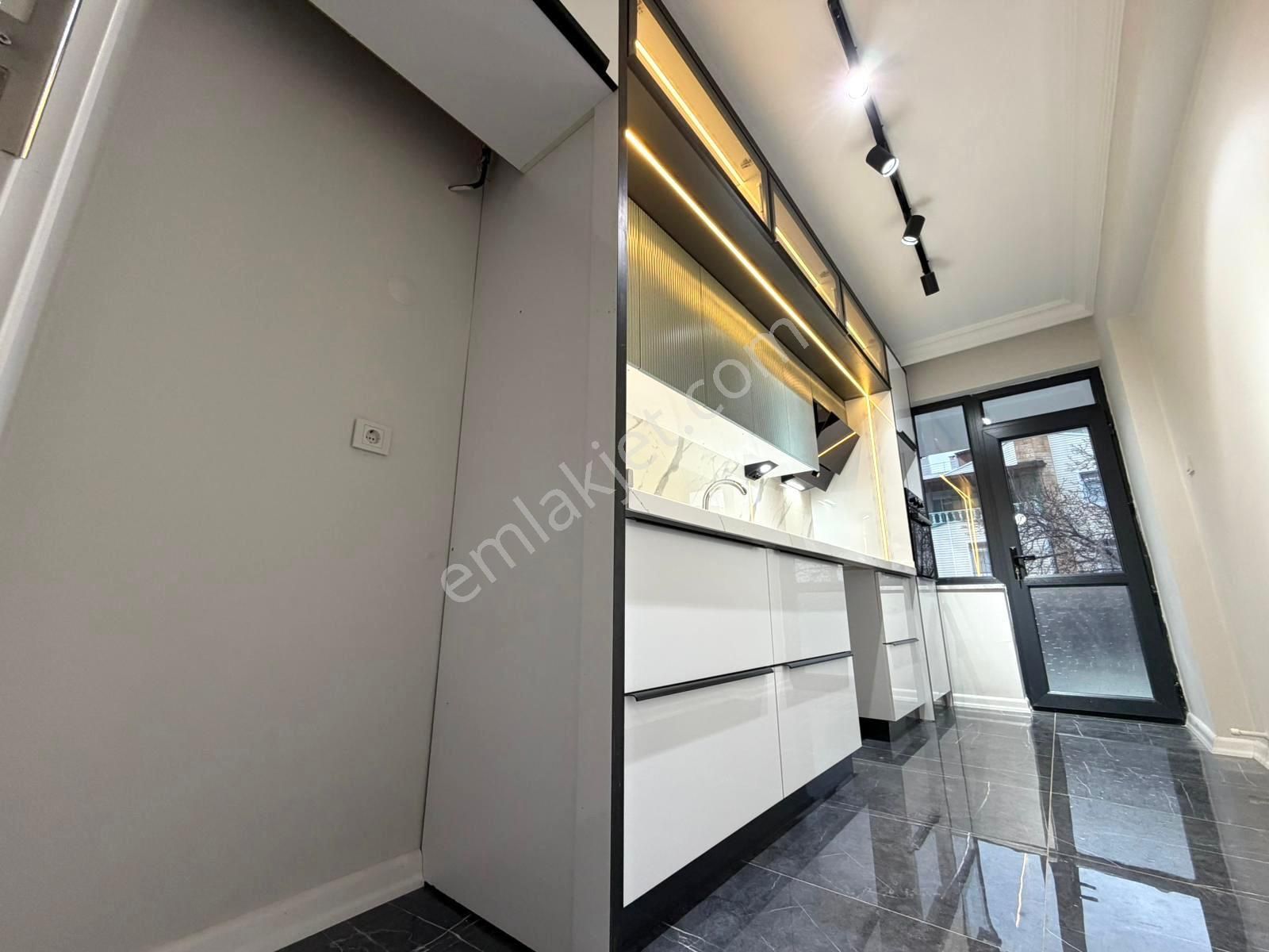 🏡 Referans'tan İkizçay'da Modern Tasarımlı Geniş Balkonlu Doğalgazlı 2+1 Daire - Görsel 10