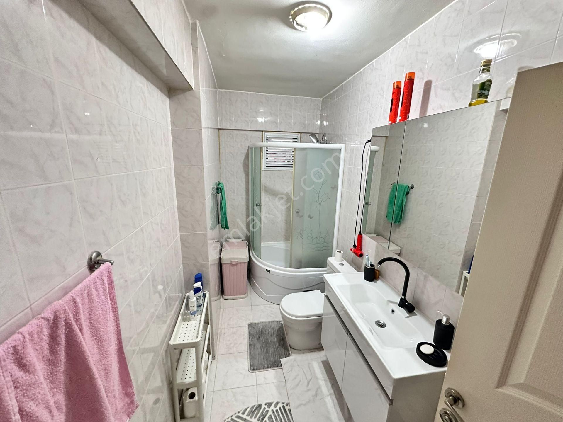 Vatan'dan Bademlik Baruthane Sokak Üzerinde 3+1 1. Kat Satılık Masrafsız Geniş Daire - Görsel 13