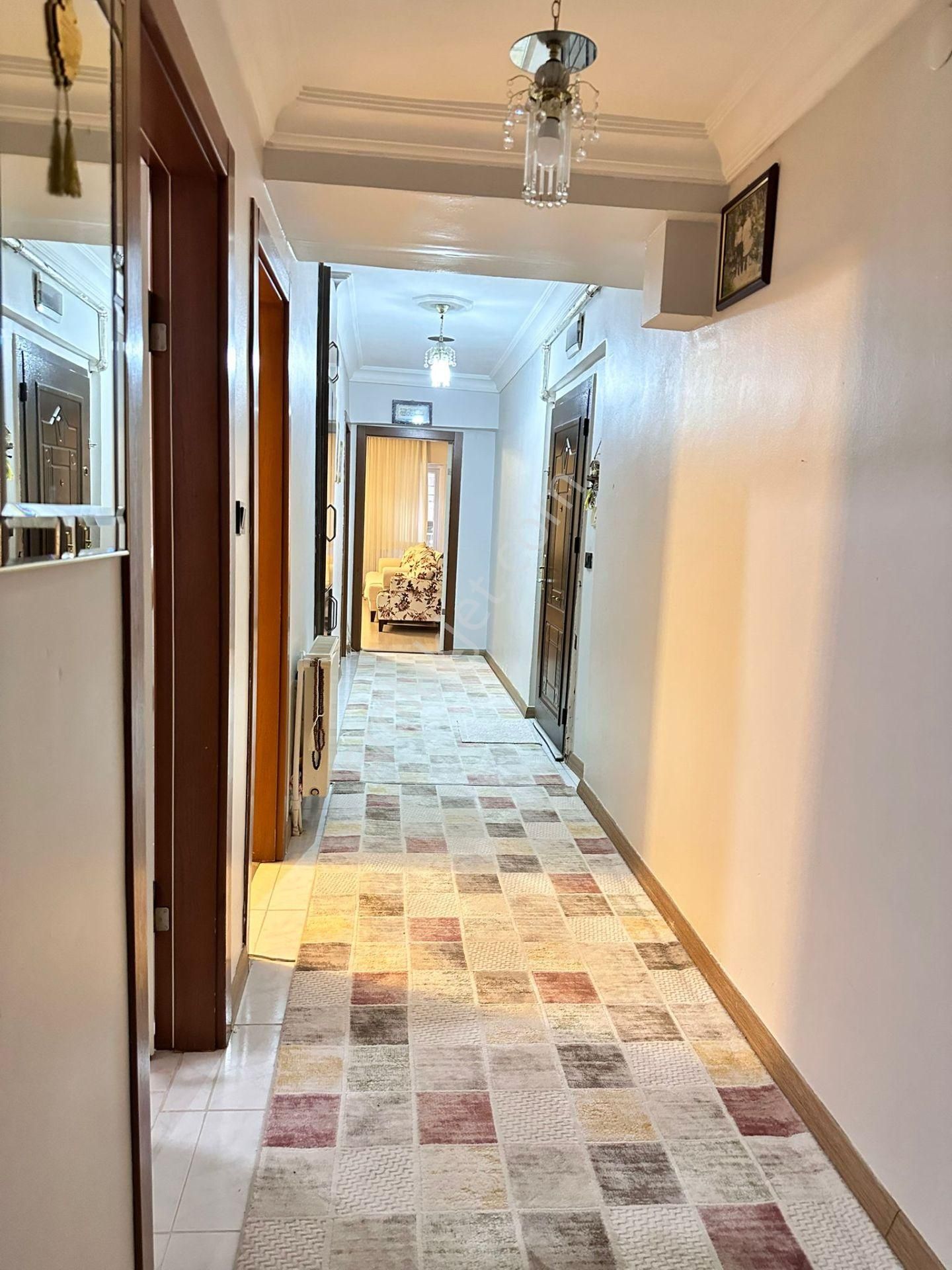 Vatan'dan Bademlik Baruthane Sokak Üzerinde 3+1 1. Kat Satılık Masrafsız Geniş Daire - Görsel 12