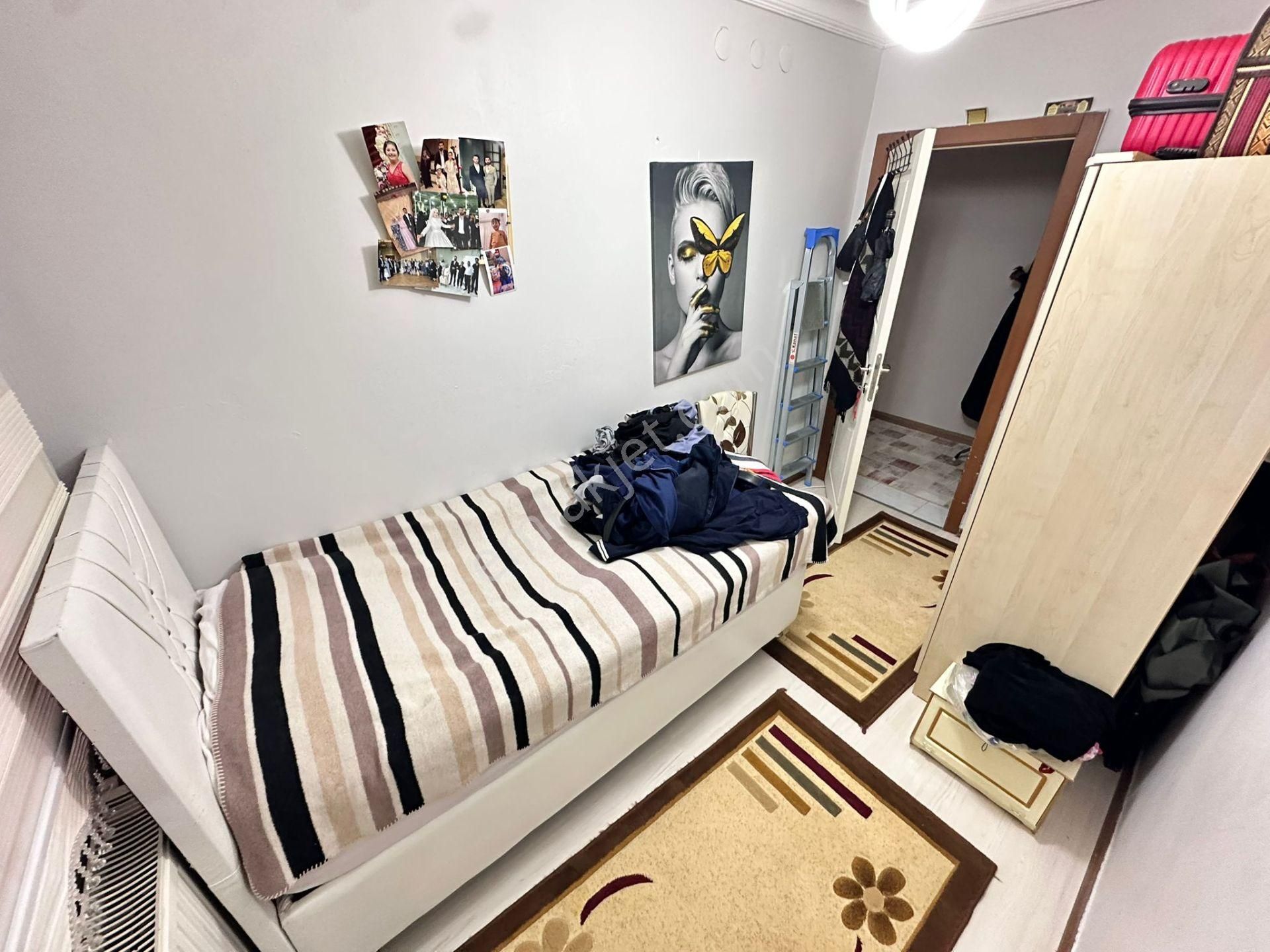 Vatan'dan Bademlik Baruthane Sokak Üzerinde 3+1 1. Kat Satılık Masrafsız Geniş Daire - Görsel 6