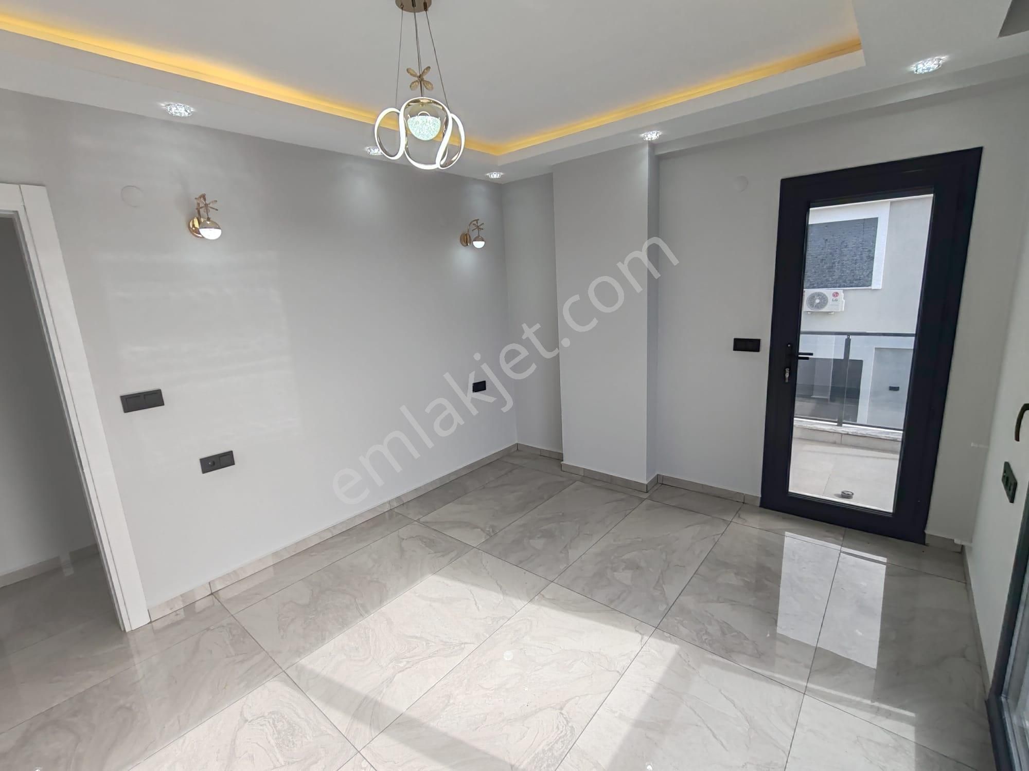 Didim'de 3+1 Villa Havuzlu Merkezi - Görsel 18