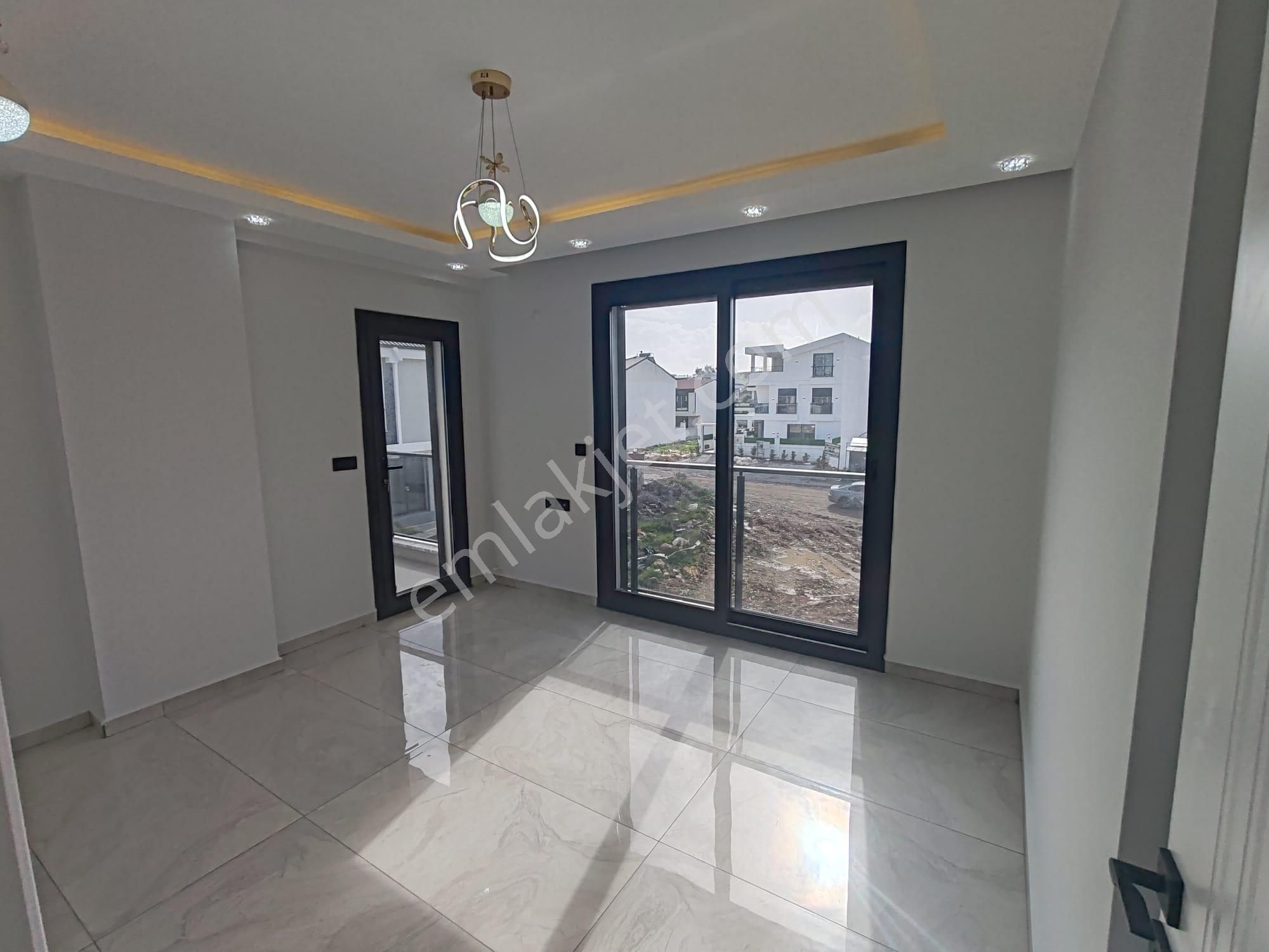 Didim'de 3+1 Villa Havuzlu Merkezi - Görsel 17