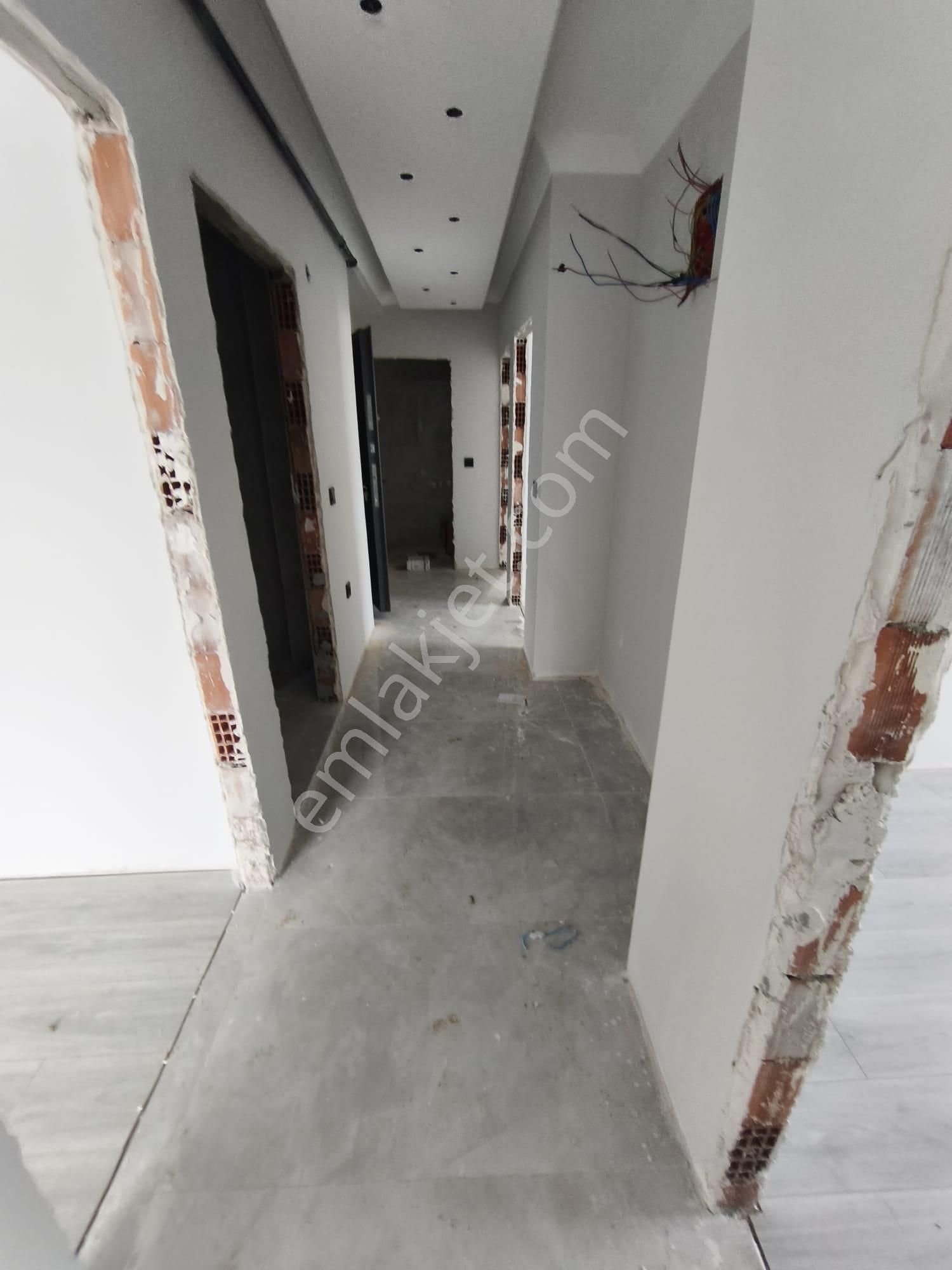 Acil Sultanbeyli Orhangazi Mah Satılık 115 M.3+1 Lüks Daire - Görsel 14