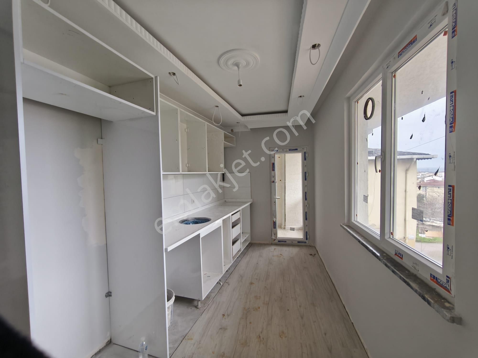 Acil Sultanbeyli Orhangazi Mah Satılık 115 M.3+1 Lüks Daire - Görsel 4