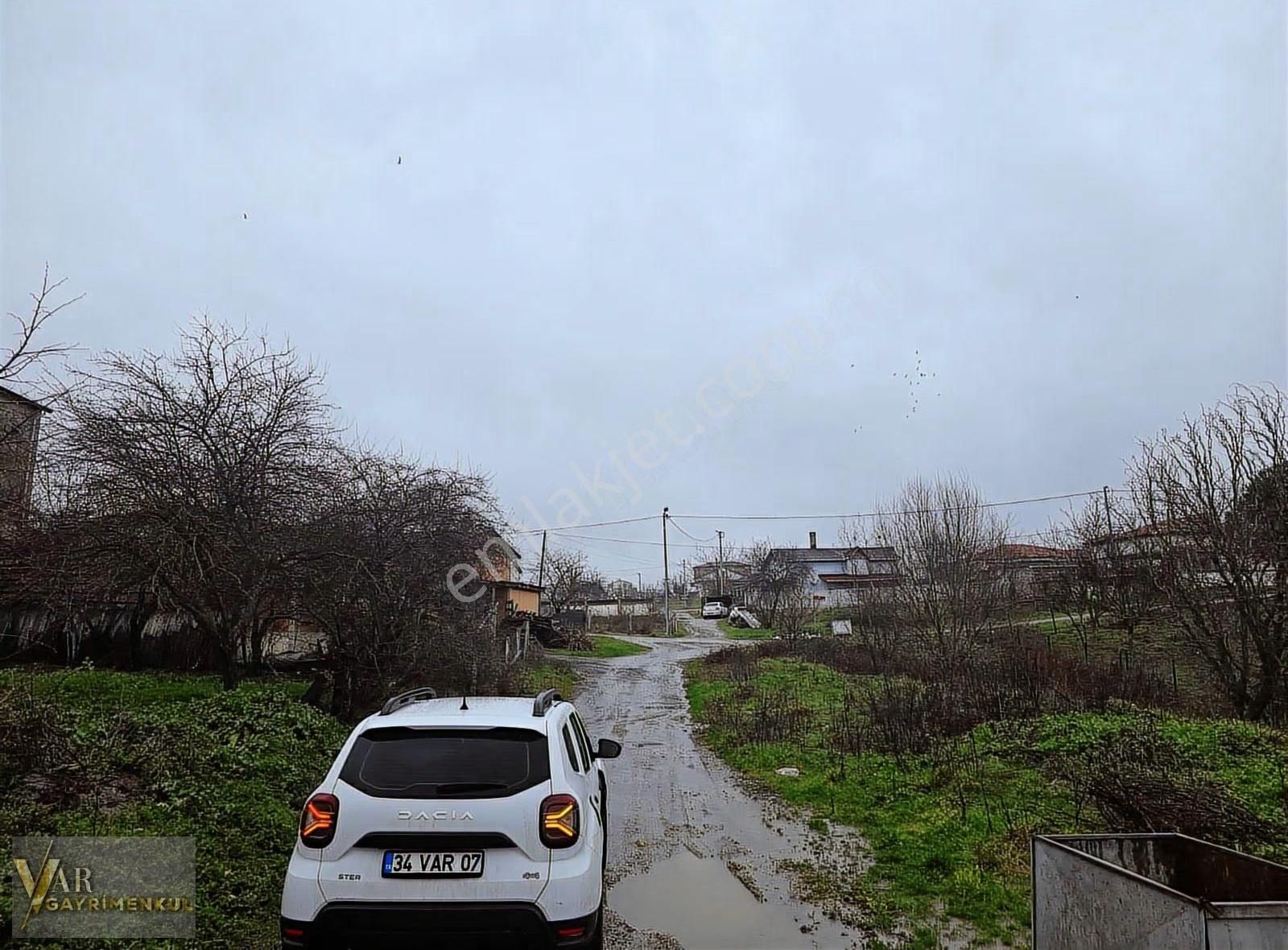 Buyukcavusluda 350 M2 Kose Bası Super Konumda Arsa - Görsel 9
