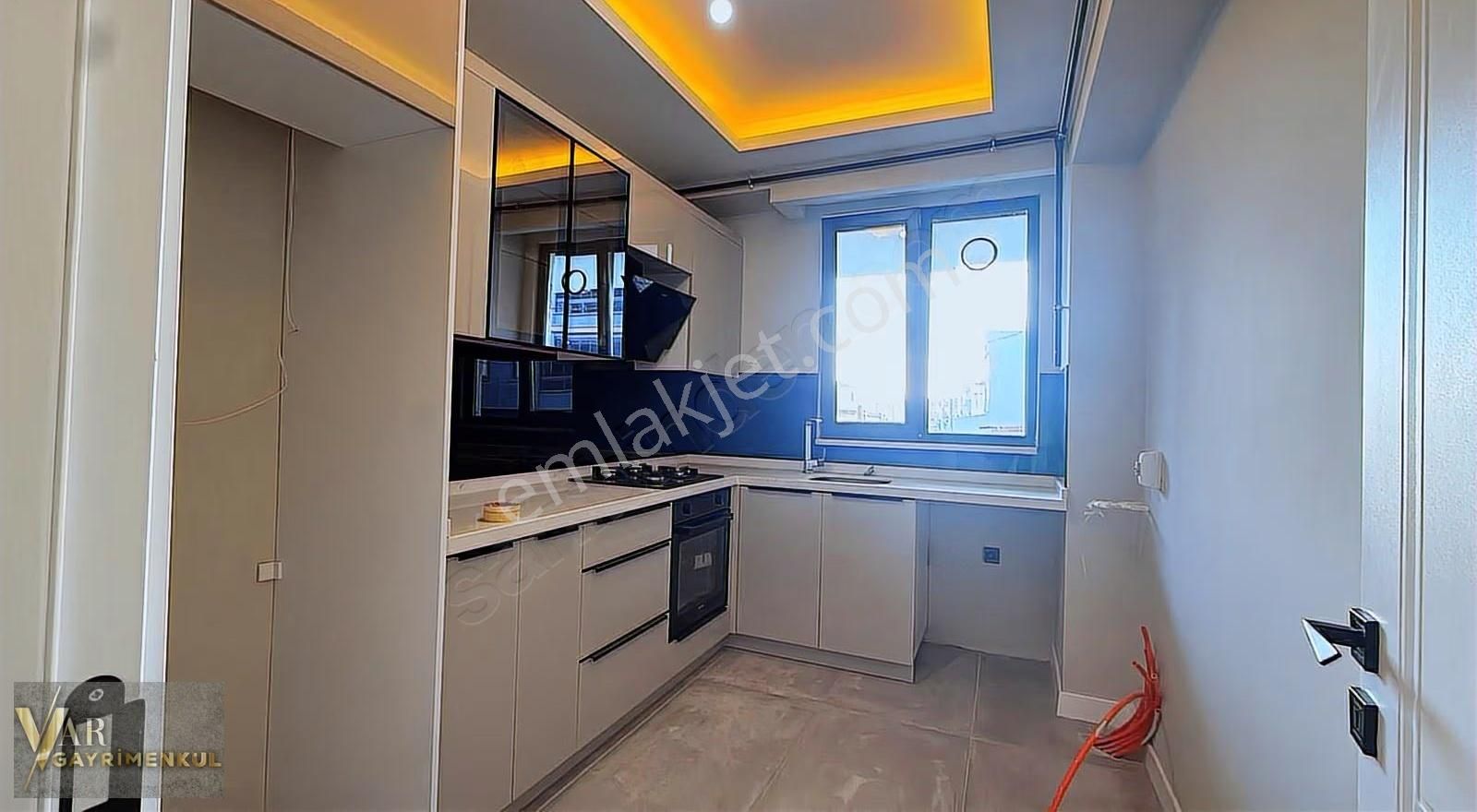 Kapaklı Paradise Sitesinde 2+1 Ön Cephe Giriş Kat Kupon Daire - Görsel 25