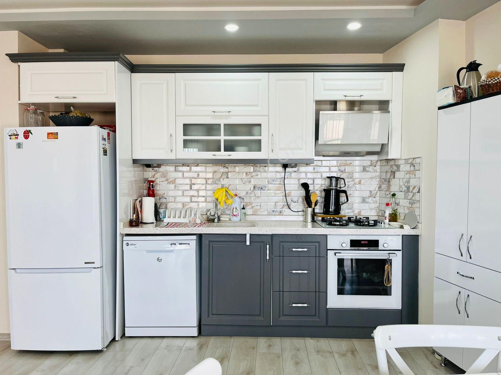 Yetki Yükselden Zeytinlide Full Ön Cephe "eşyalı" 2+1 Lüx Daire - Görsel 33