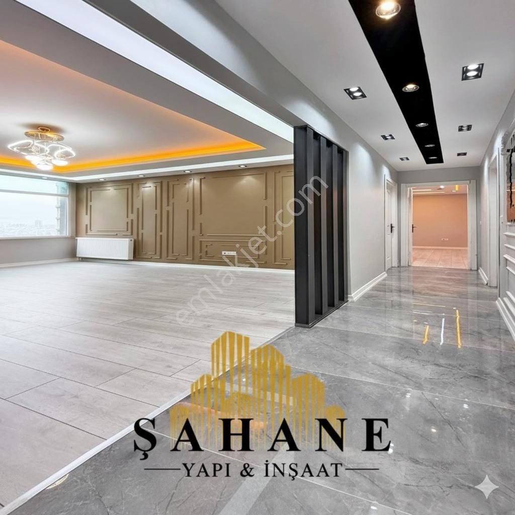 Esenyurt Yeşilkent Mahallesinde Site İçerisinde Ebeveyn Banyolu 2+1 Daire
