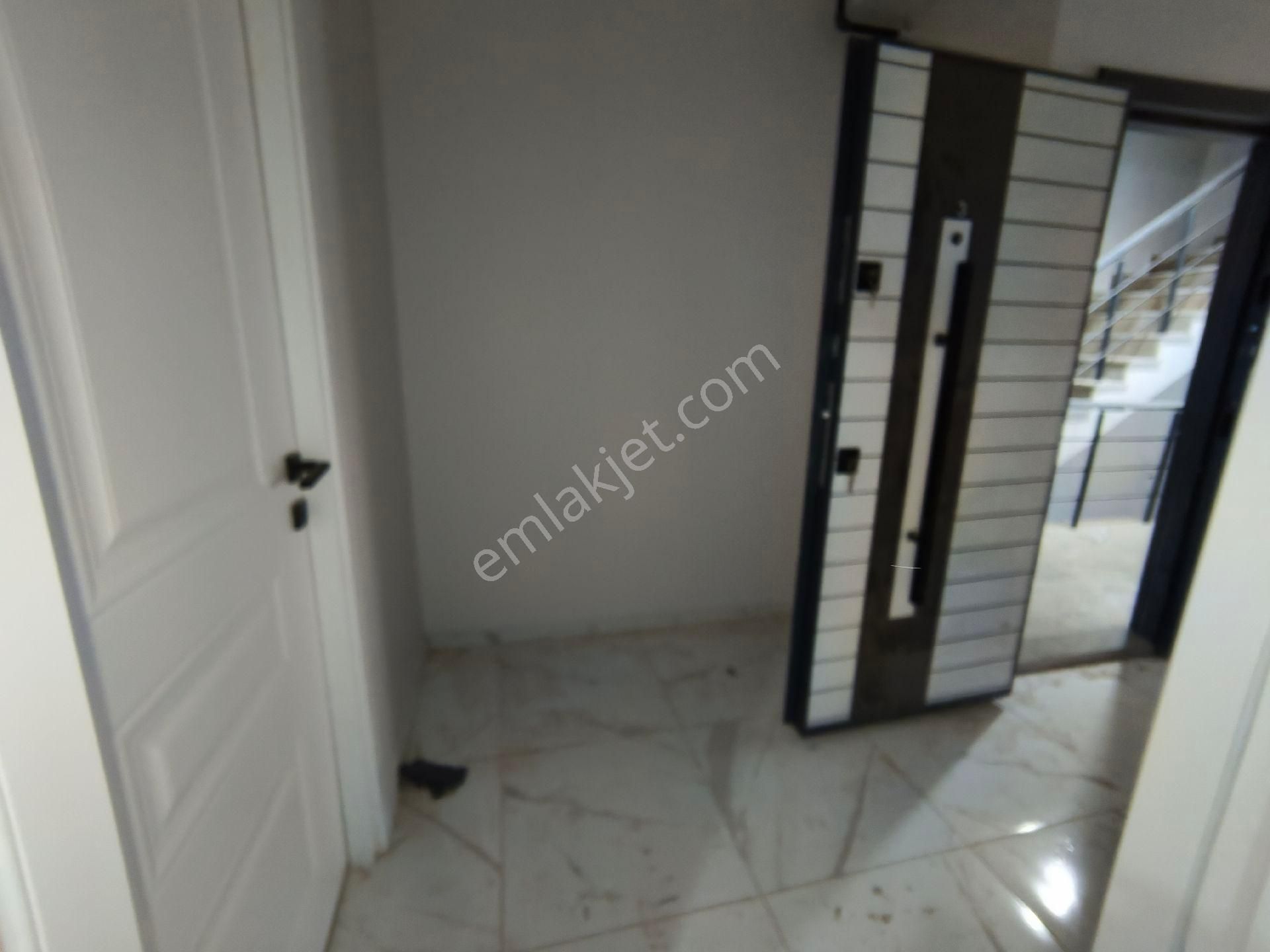 Güneyden Sıfır Binada Krediye Uygun 2+1.75 M2 Balkonlu Daire - Görsel 8