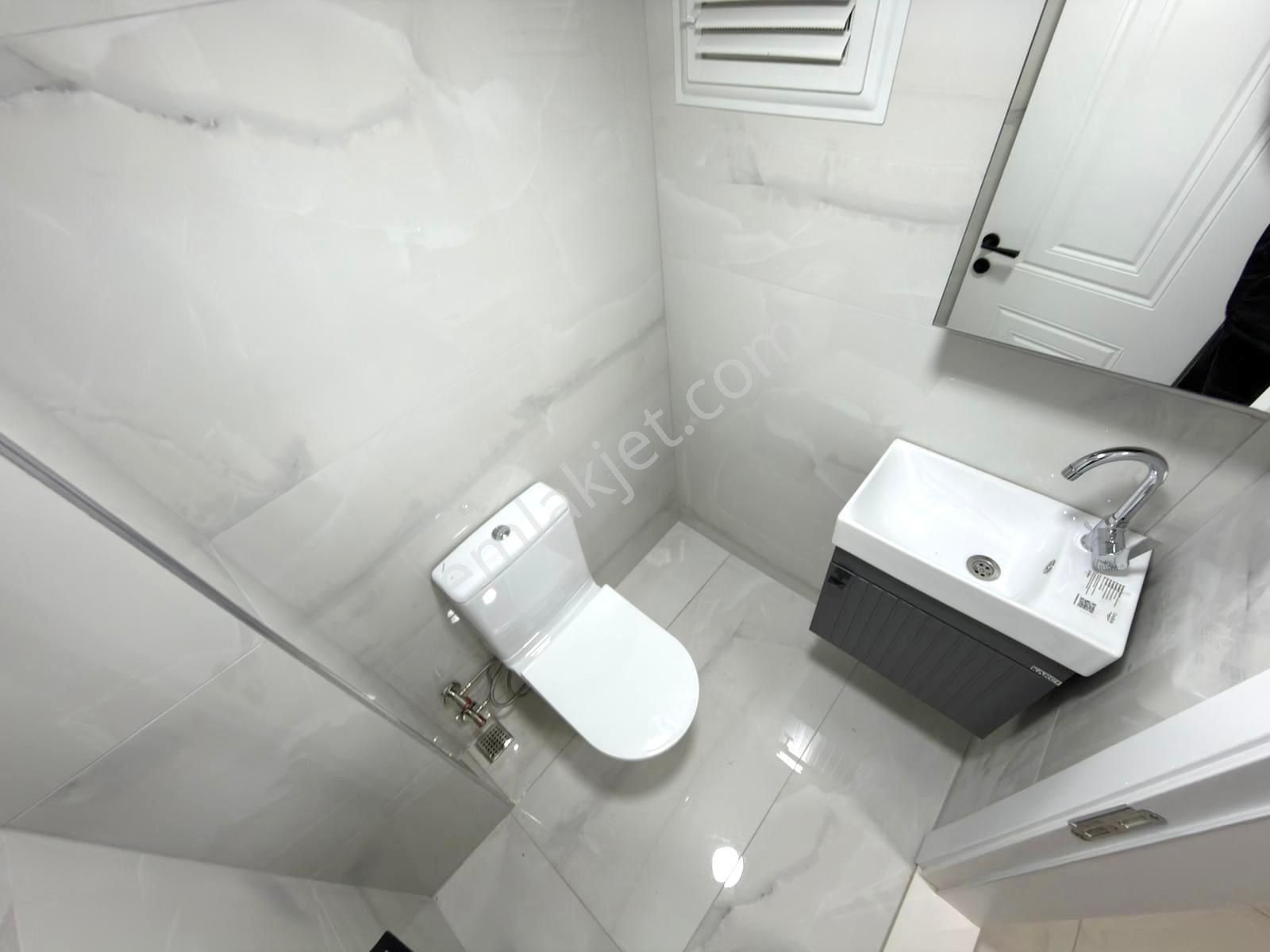 🏡 Referans'tan Altınkum'da Ön Cephe Ayrı Mutfak Modern Tasarımlı 3+1 Daire - Görsel 27