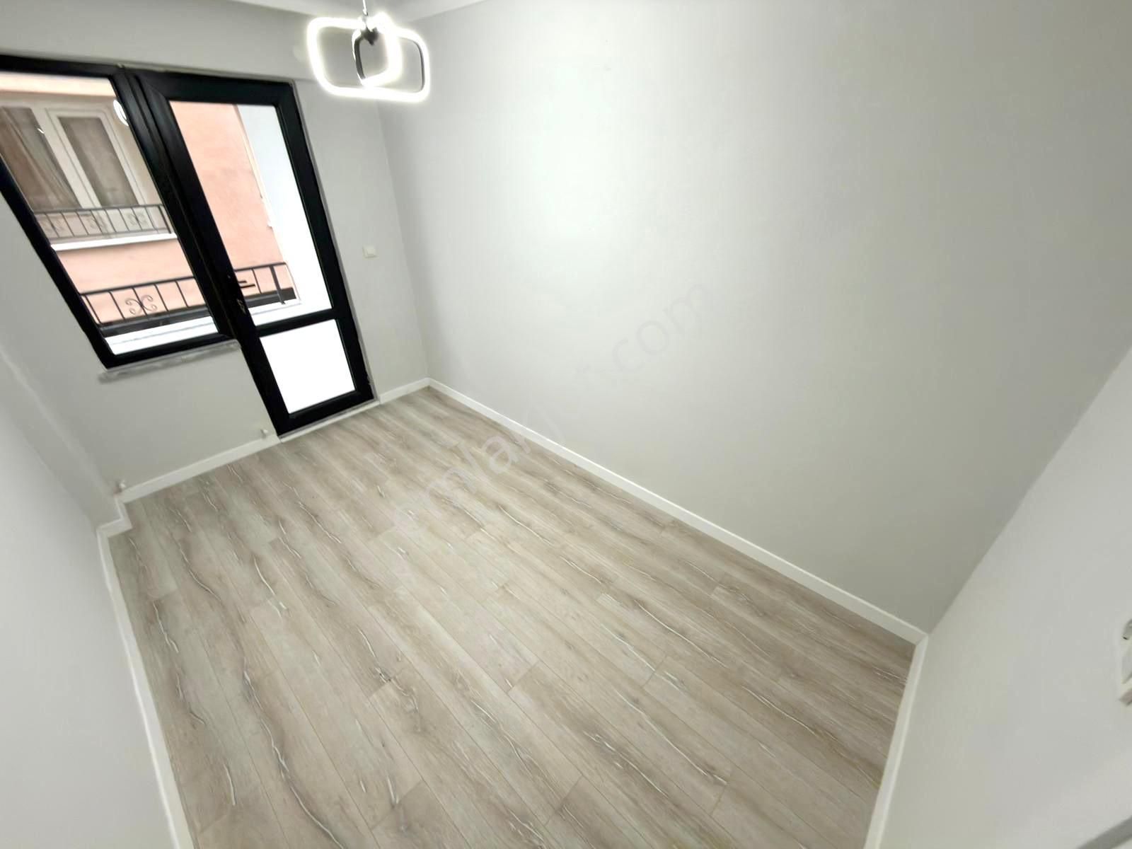 🏡 Referans'tan Altınkum'da Ön Cephe Ayrı Mutfak Modern Tasarımlı 3+1 Daire - Görsel 10