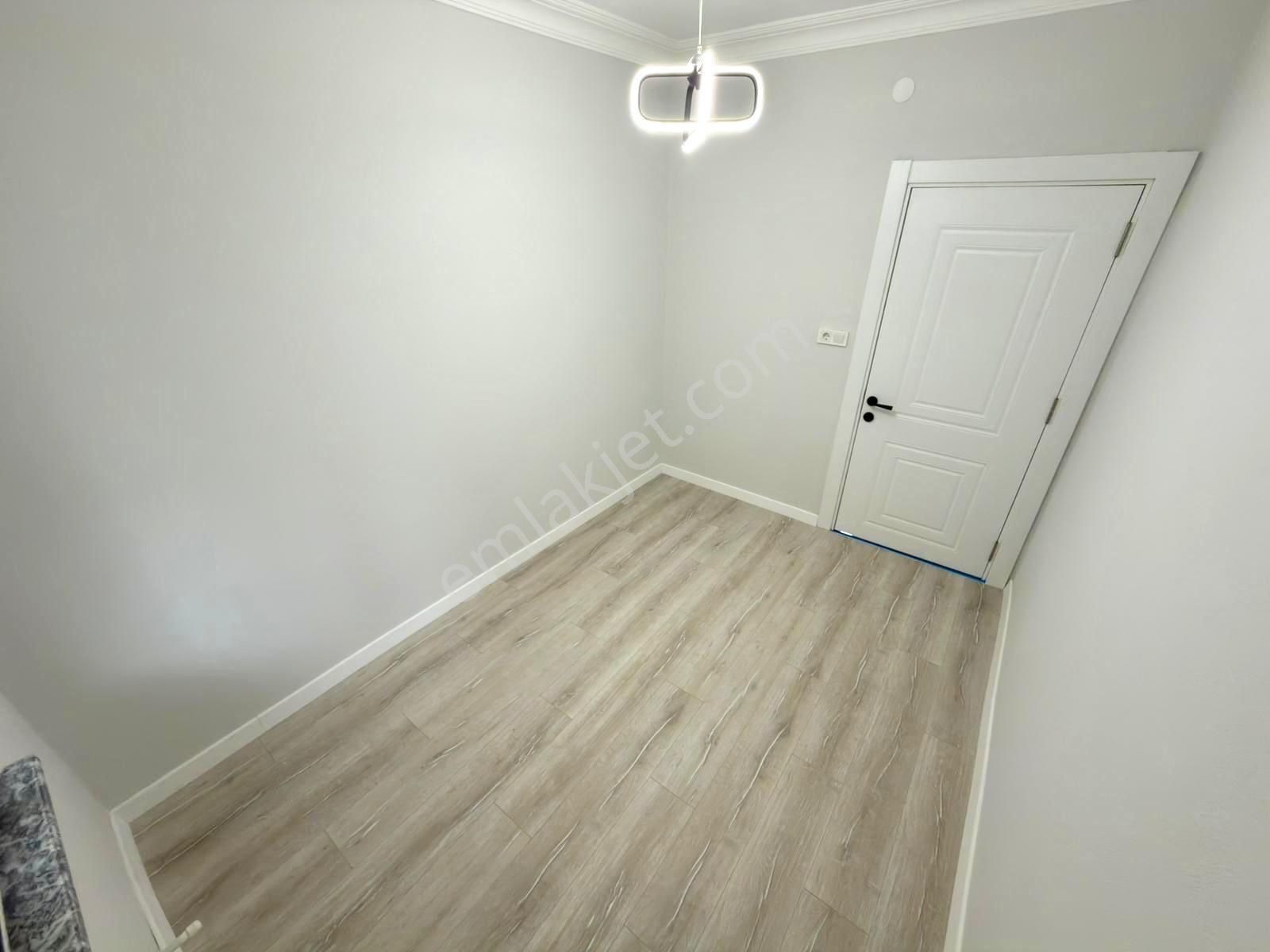 🏡 Referans'tan Altınkum'da Ön Cephe Ayrı Mutfak Modern Tasarımlı 3+1 Daire - Görsel 26