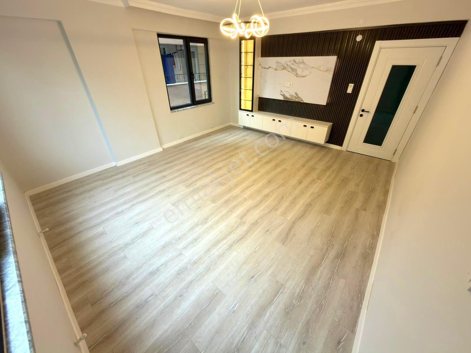 🏡 Referans'tan Altınkum'da Ön Cephe Ayrı Mutfak Modern Tasarımlı 3+1 Daire - Görsel 25