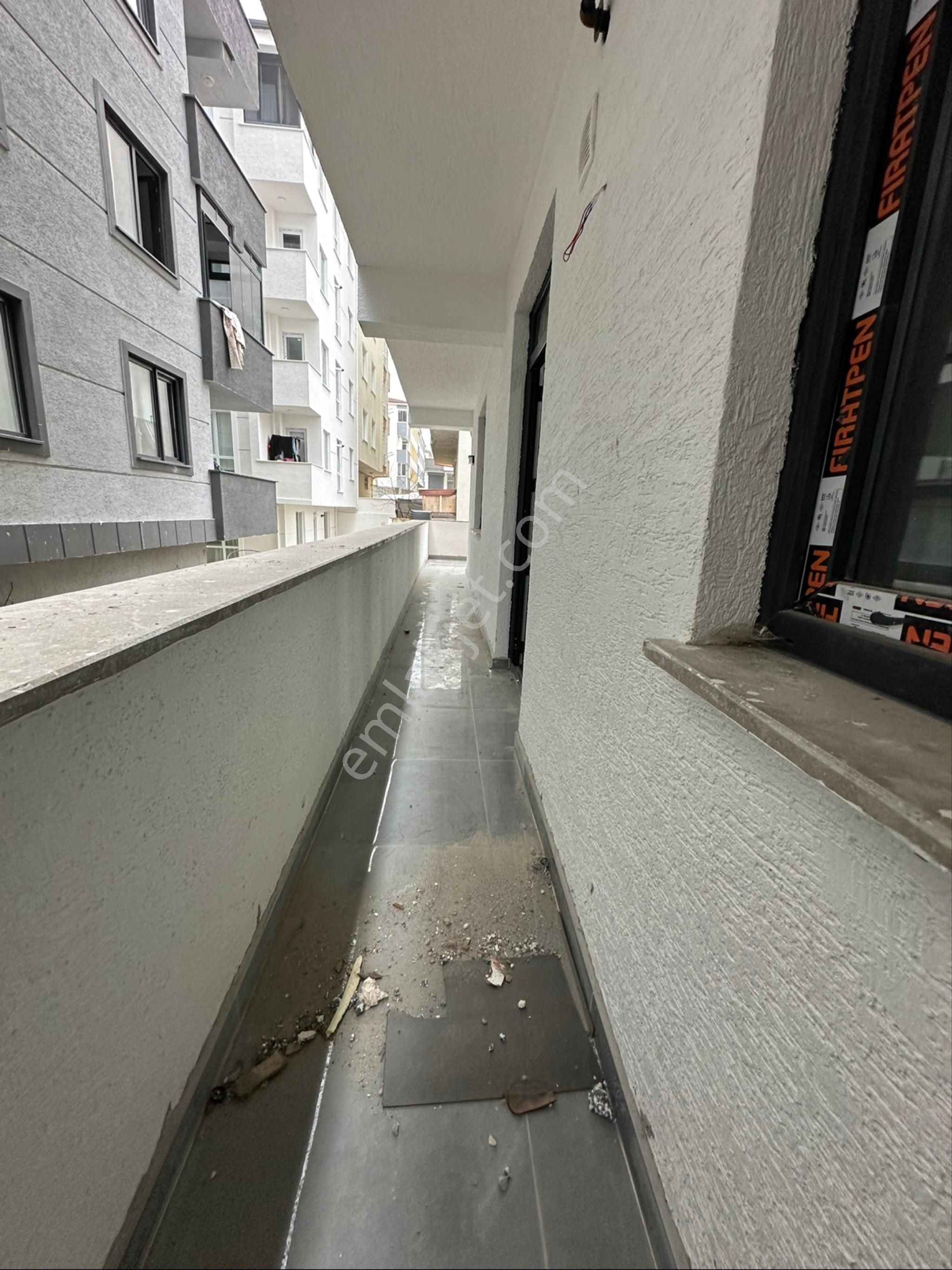 Kapaklı Vatan Mah Balkonlu Teraslı Otopaklı Yerden Isıtmalı - Görsel 11