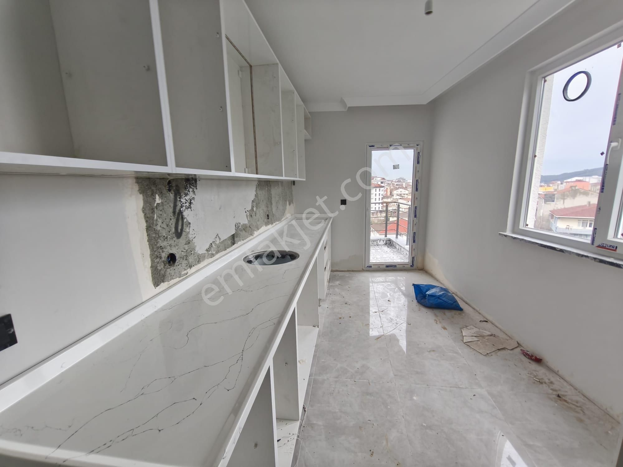 Acil Sultanbeyli Orhangazi Mah Satılık 130 M.3+1 Lüks Daire - Görsel 6