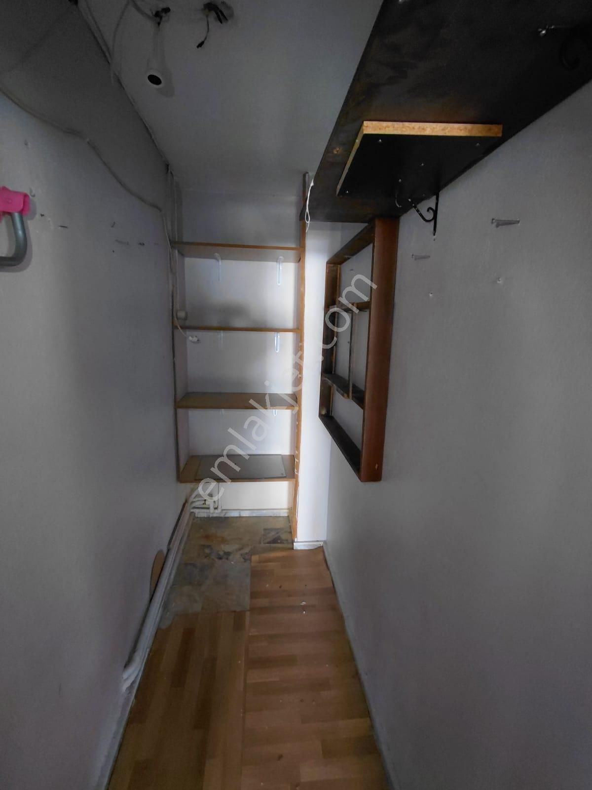 Zaimağa Caddesi 3+1 Arakat Doğalgazlı - Görsel 3