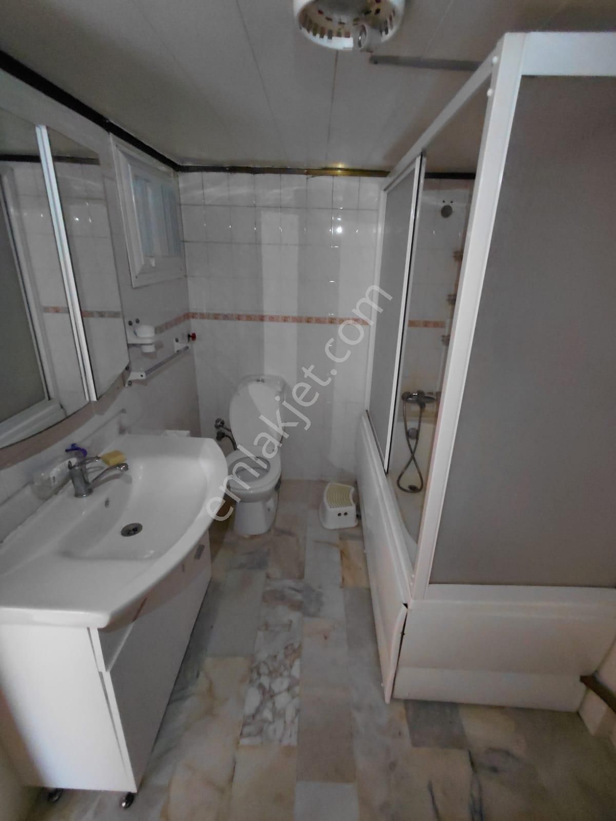 Zaimağa Caddesi 3+1 Arakat Doğalgazlı - Görsel 20