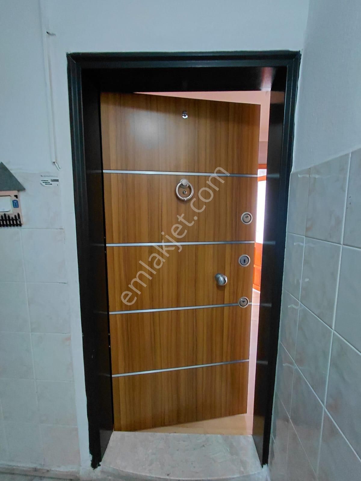 Zaimağa Caddesi 3+1 Arakat Doğalgazlı - Görsel 33