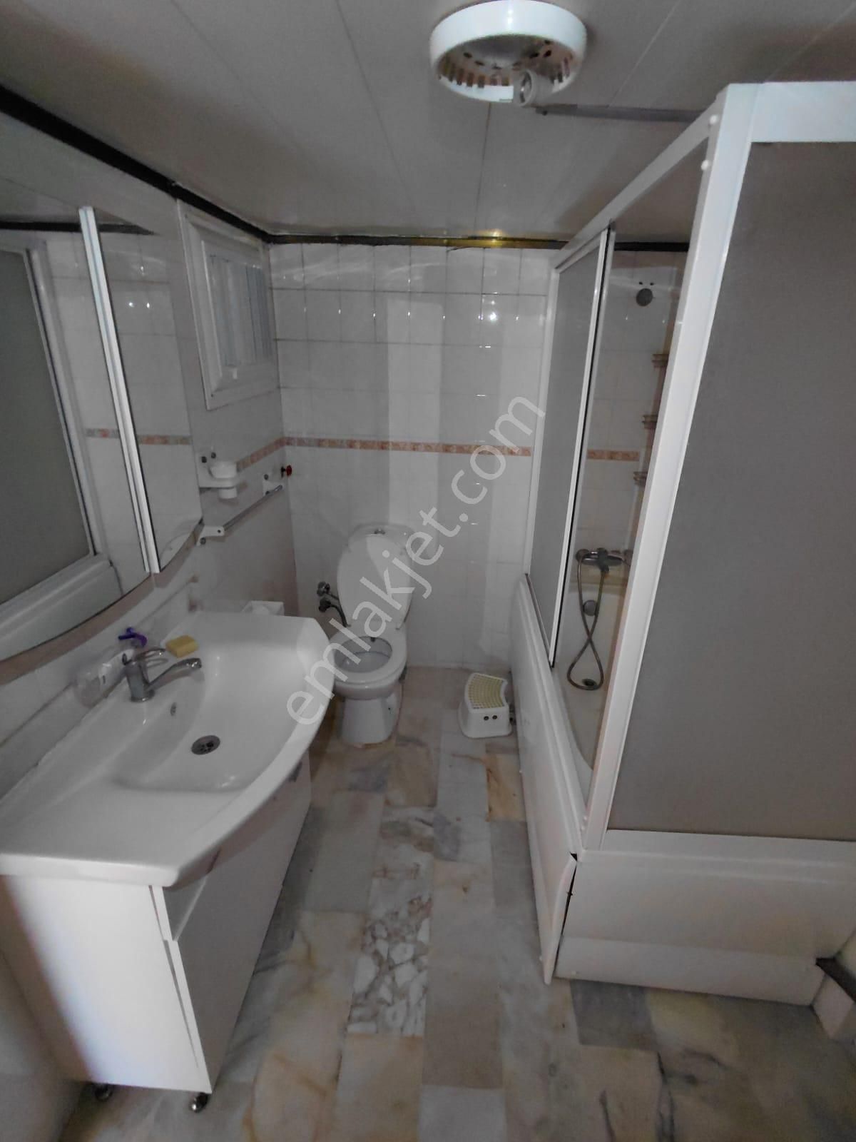 Zaimağa Caddesi 3+1 Arakat Doğalgazlı - Görsel 17