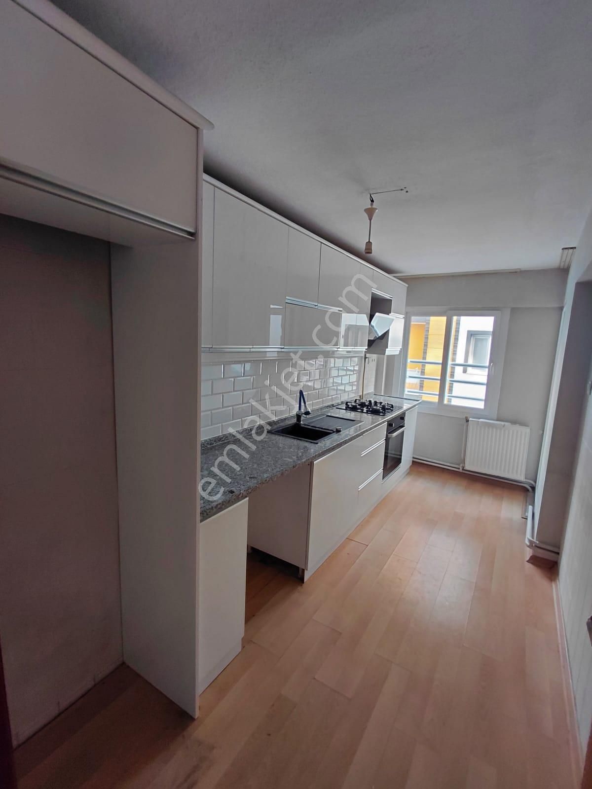 Zaimağa Caddesi 3+1 Arakat Doğalgazlı - Görsel 19