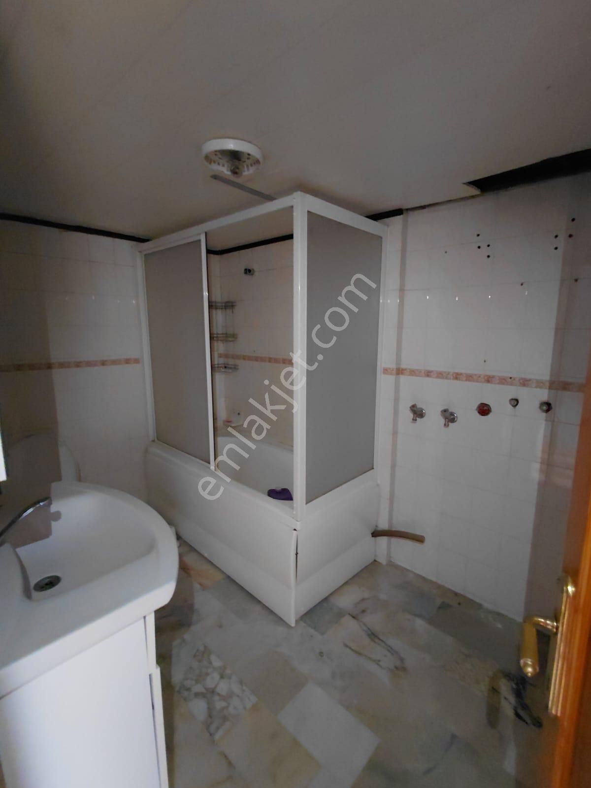 Zaimağa Caddesi 3+1 Arakat Doğalgazlı - Görsel 34