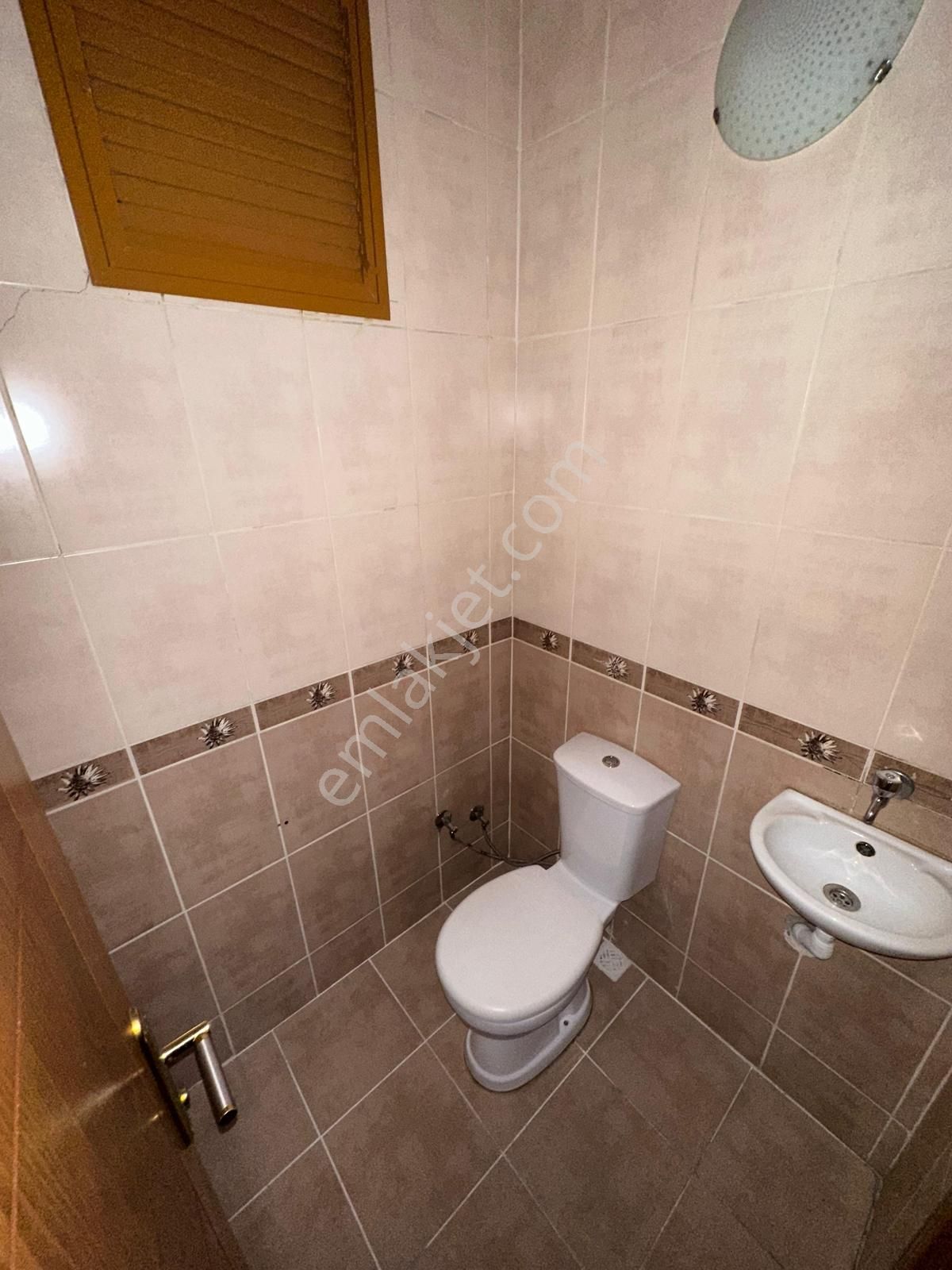 Şeref Emlak Otoparklı Satılık Daire 3,650,000 Tl - Görsel 28
