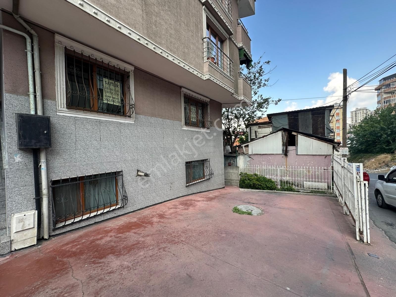 Şeref Emlak Otoparklı Satılık Daire 3,650,000 Tl - Görsel 29