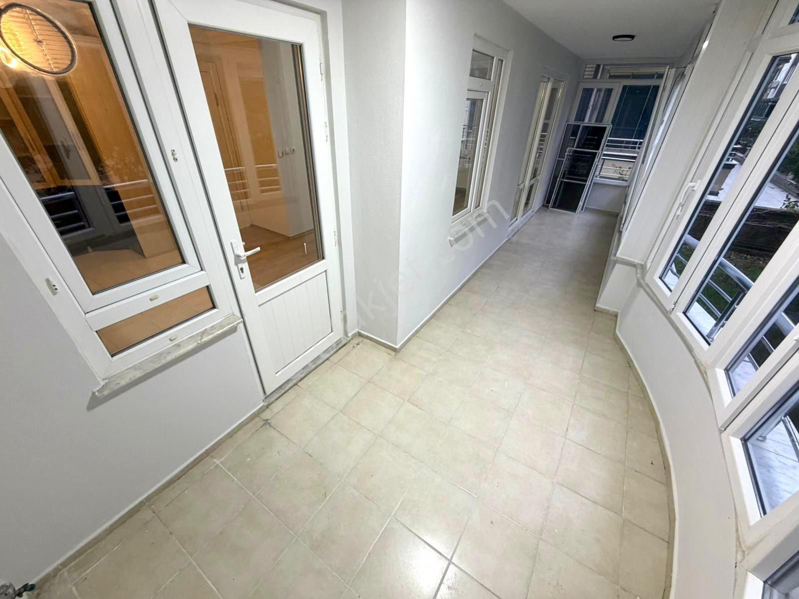 🏡 Referans'tan Altınkum'da Çift Cam Balkonlu Pazar Pazarında Açık Mutfak 2+1 Daire - Görsel 28