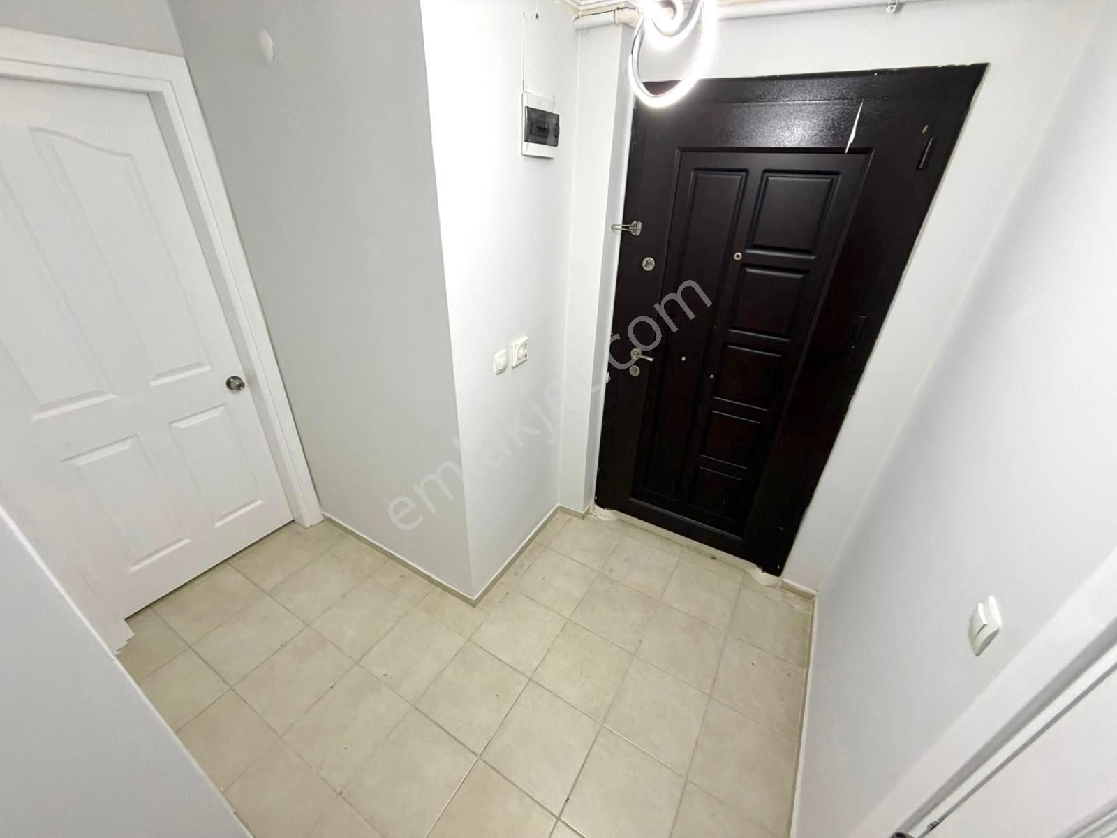 🏡 Referans'tan Altınkum'da Çift Cam Balkonlu Pazar Pazarında Açık Mutfak 2+1 Daire - Görsel 6