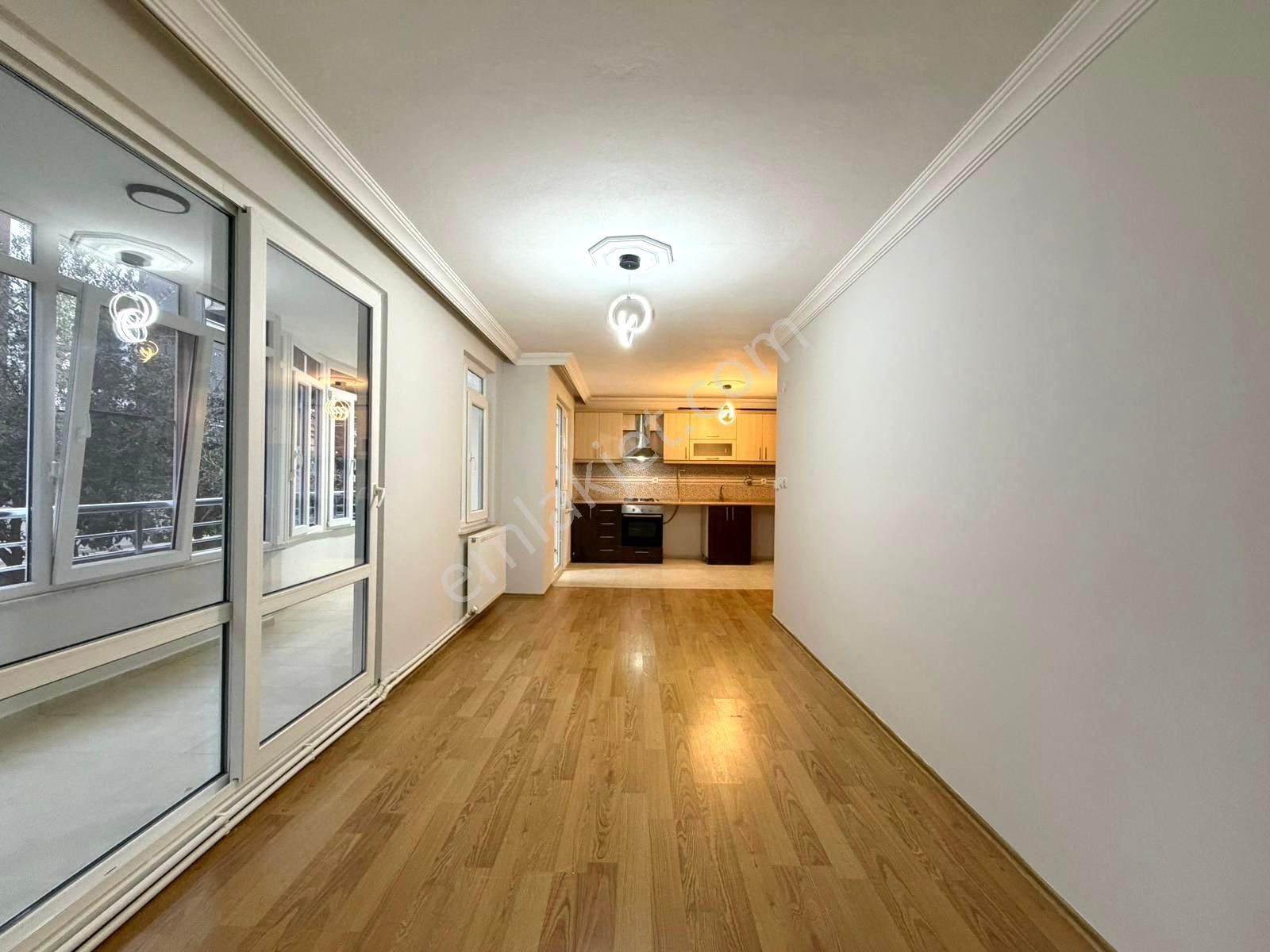 🏡 Referans'tan Altınkum'da Çift Cam Balkonlu Pazar Pazarında Açık Mutfak 2+1 Daire - Görsel 33