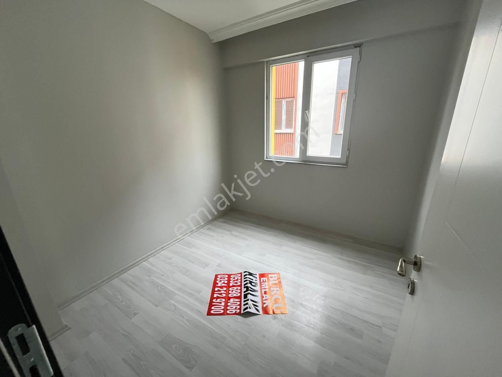 Üniversite Yolu Üzerinde 2+1 Satılık Daire *** Burcu Emlaktan - Görsel 6