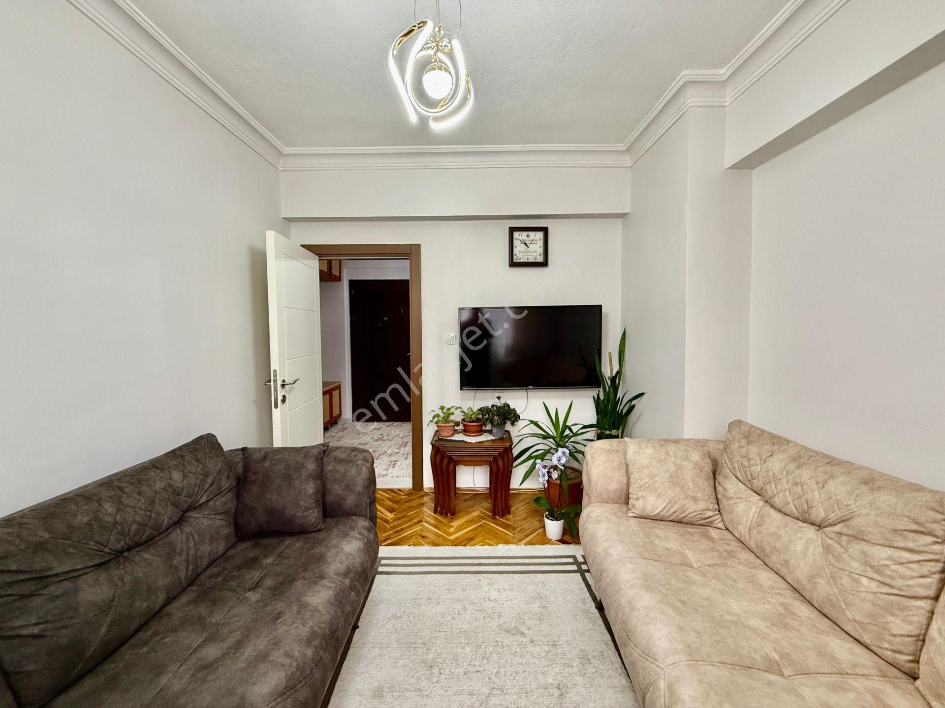 Kalecik Emlak'tan Hastane Yakını 2 Balkon, Mantolamalı 3+1 - Görsel 10