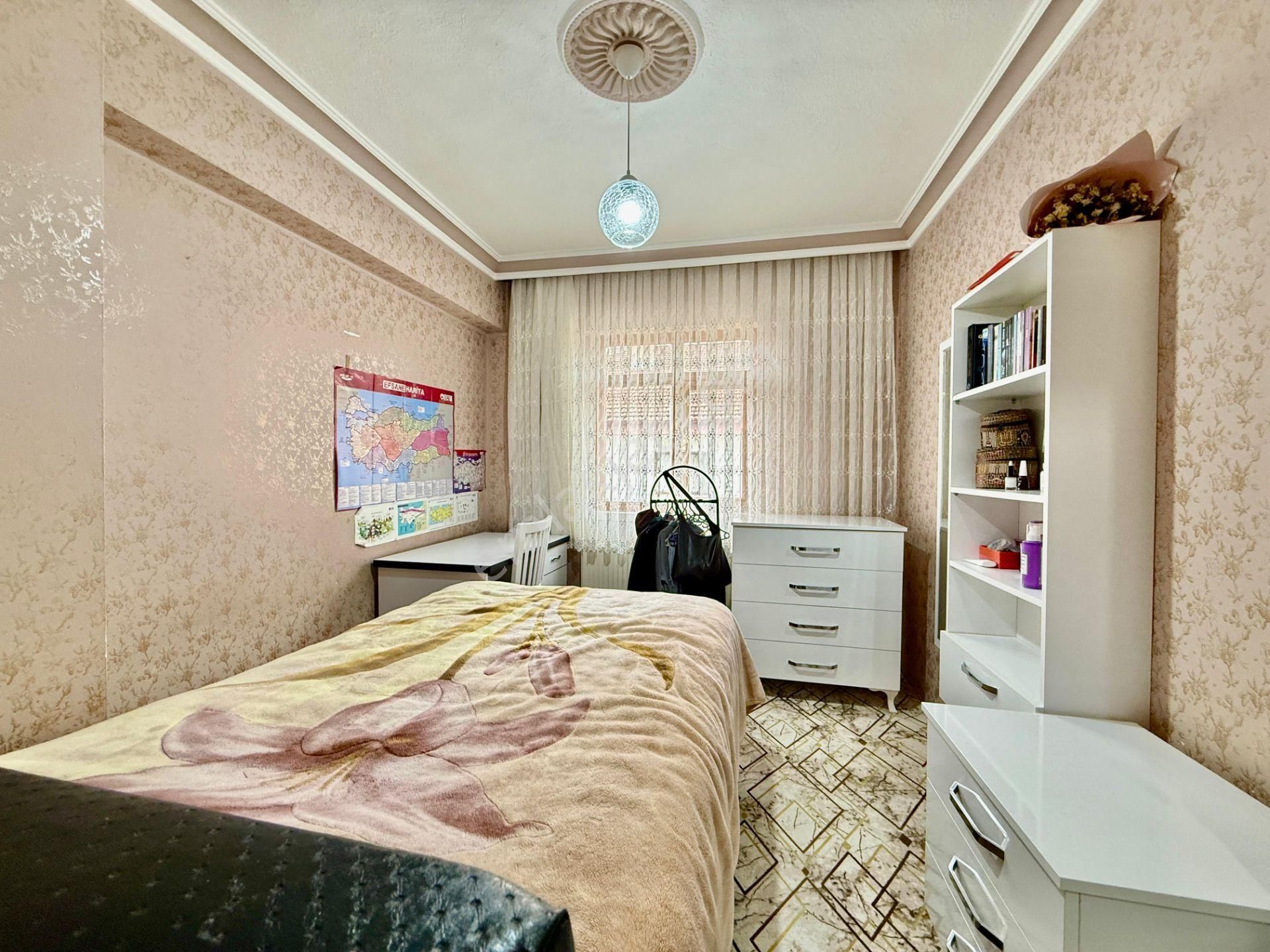 Kalecik Emlak'tan Hastane Yakını 2 Balkon, Mantolamalı 3+1 - Görsel 11