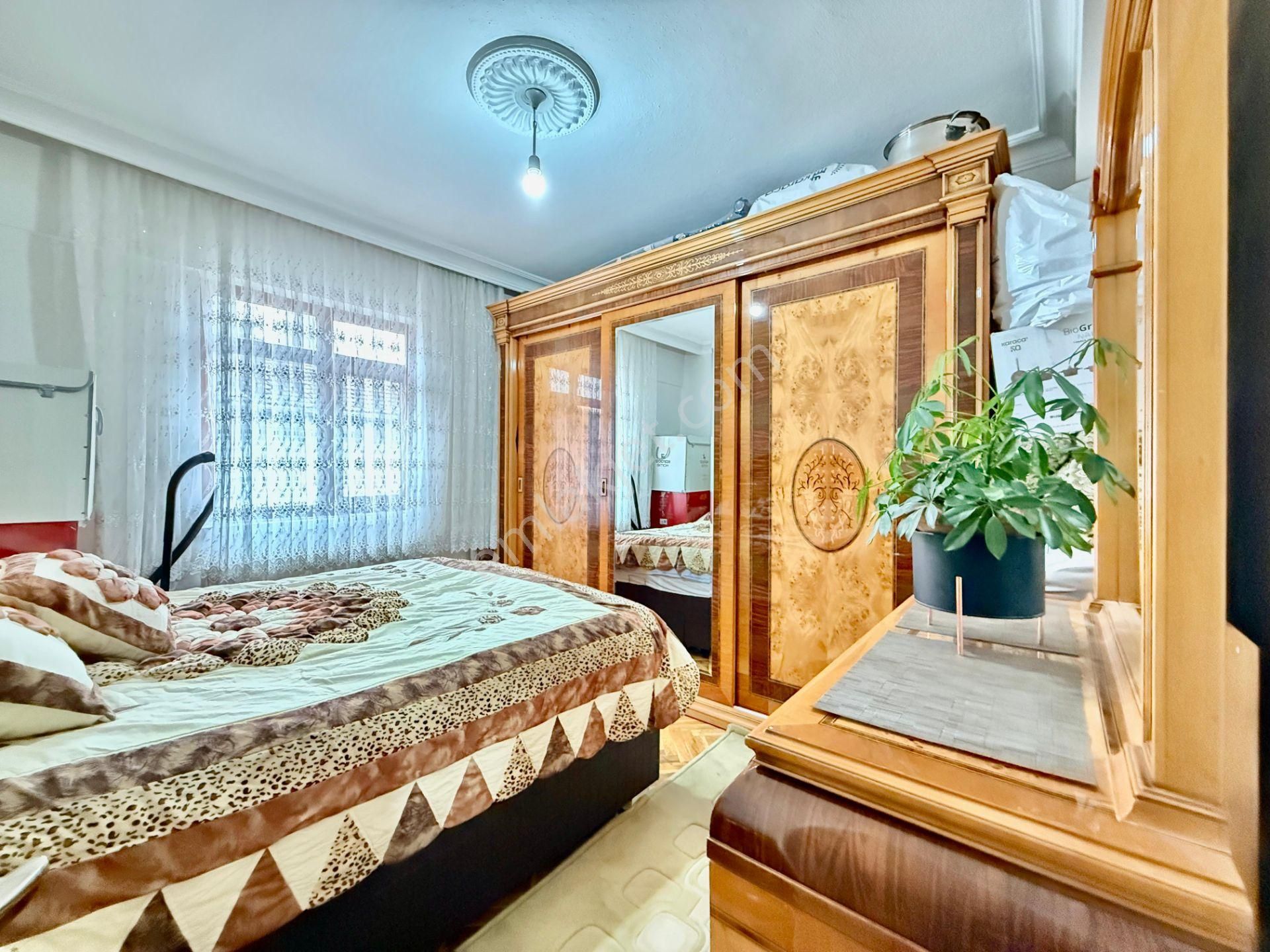 Kalecik Emlak'tan Hastane Yakını 2 Balkon, Mantolamalı 3+1 - Görsel 12