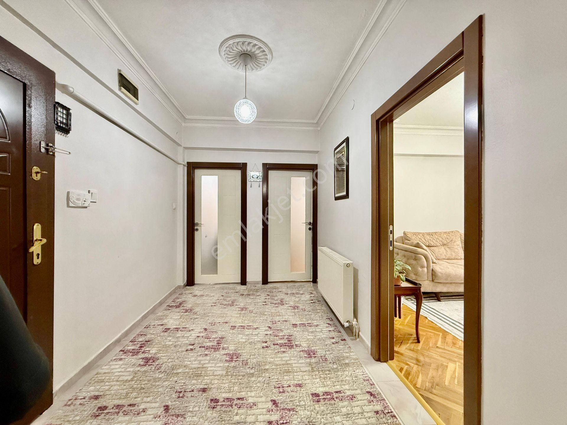 Kalecik Emlak'tan Hastane Yakını 2 Balkon, Mantolamalı 3+1 - Görsel 21