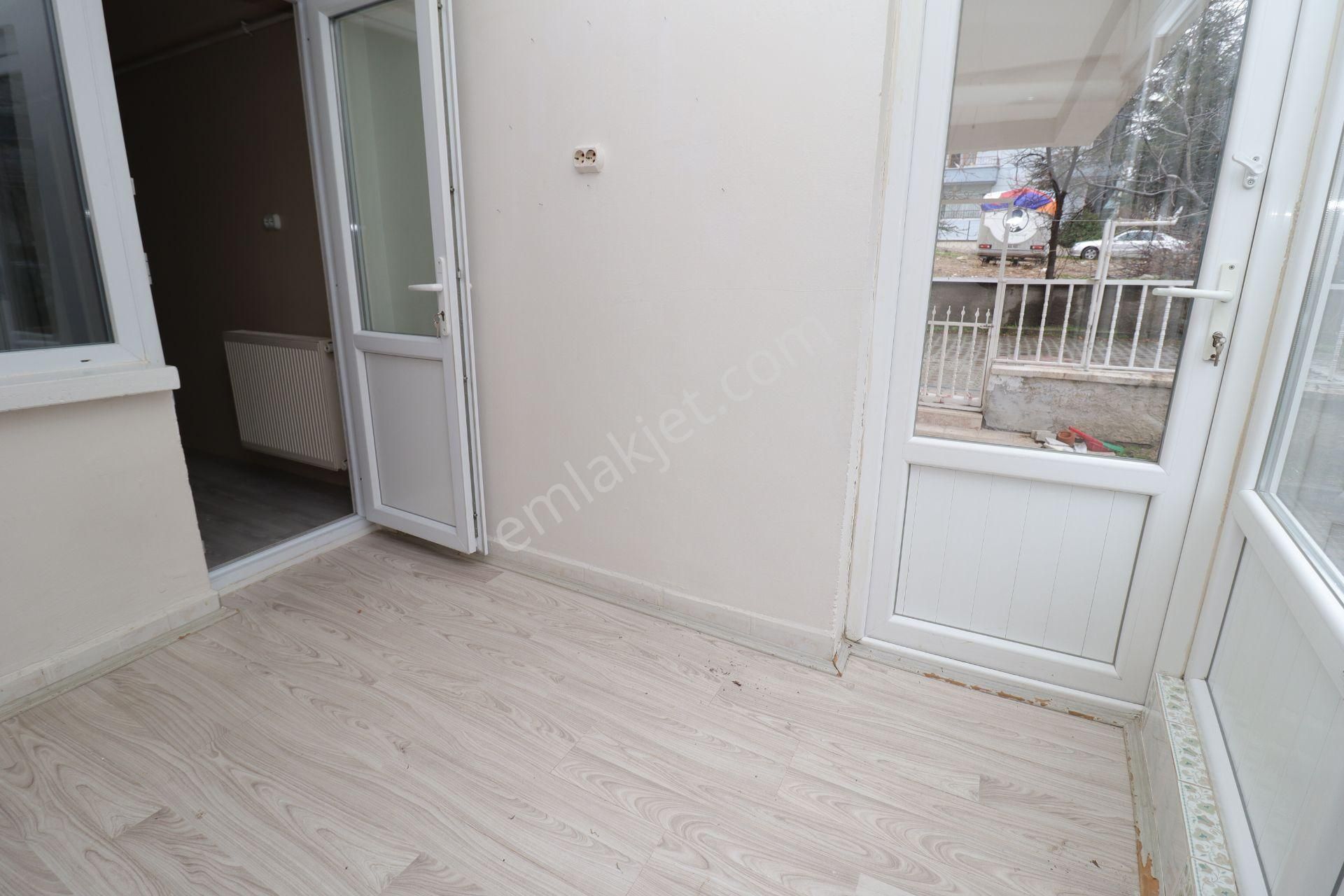 Akif'ten Topçu'da 2+1 Pazar Ve Sağlık Ocağı Yakını Kiralık Daire - Görsel 8