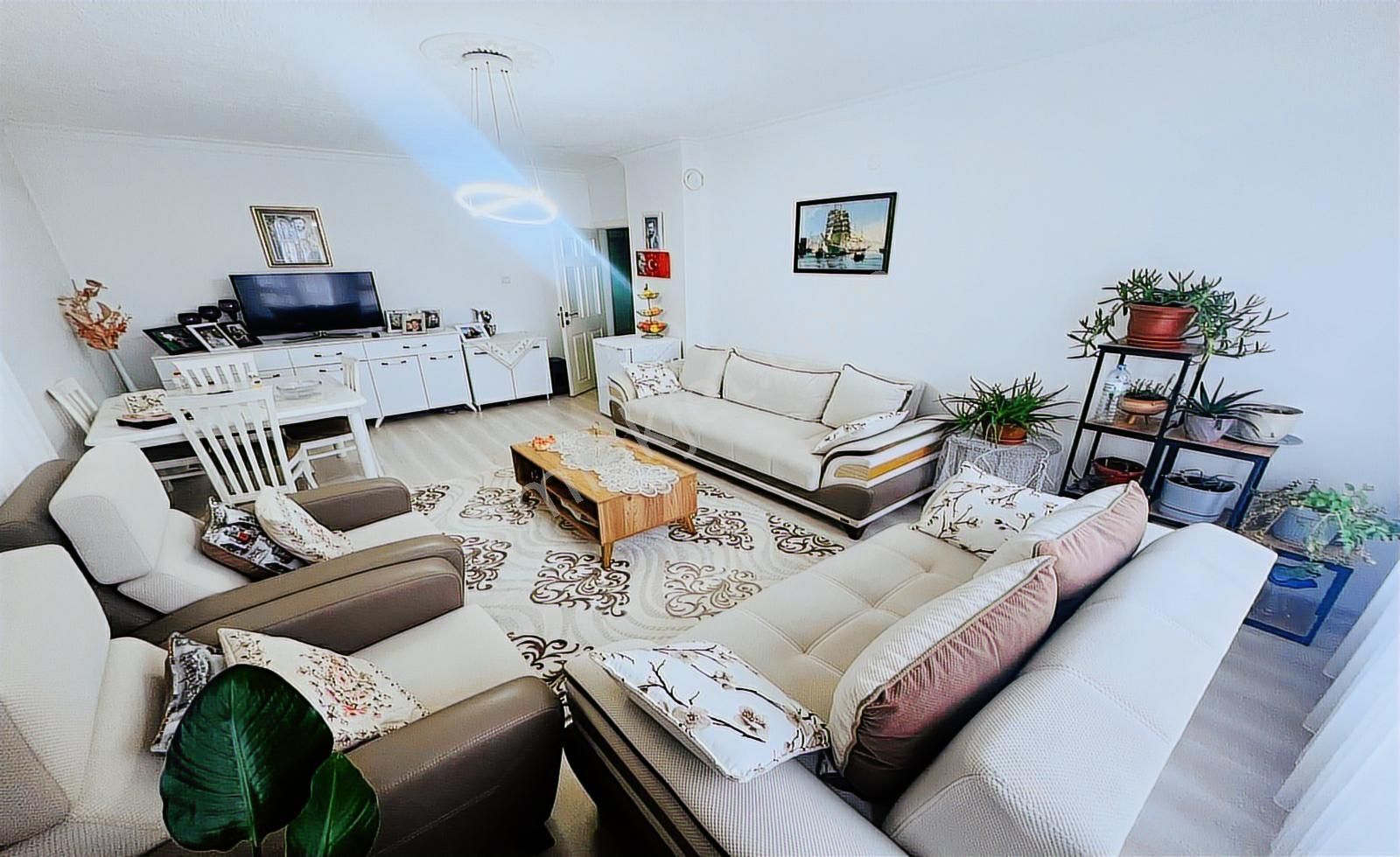 Çok Acil'den Merkezi Konumda Masrafsız 145m2 Fırsat Dairesi - Görsel 8