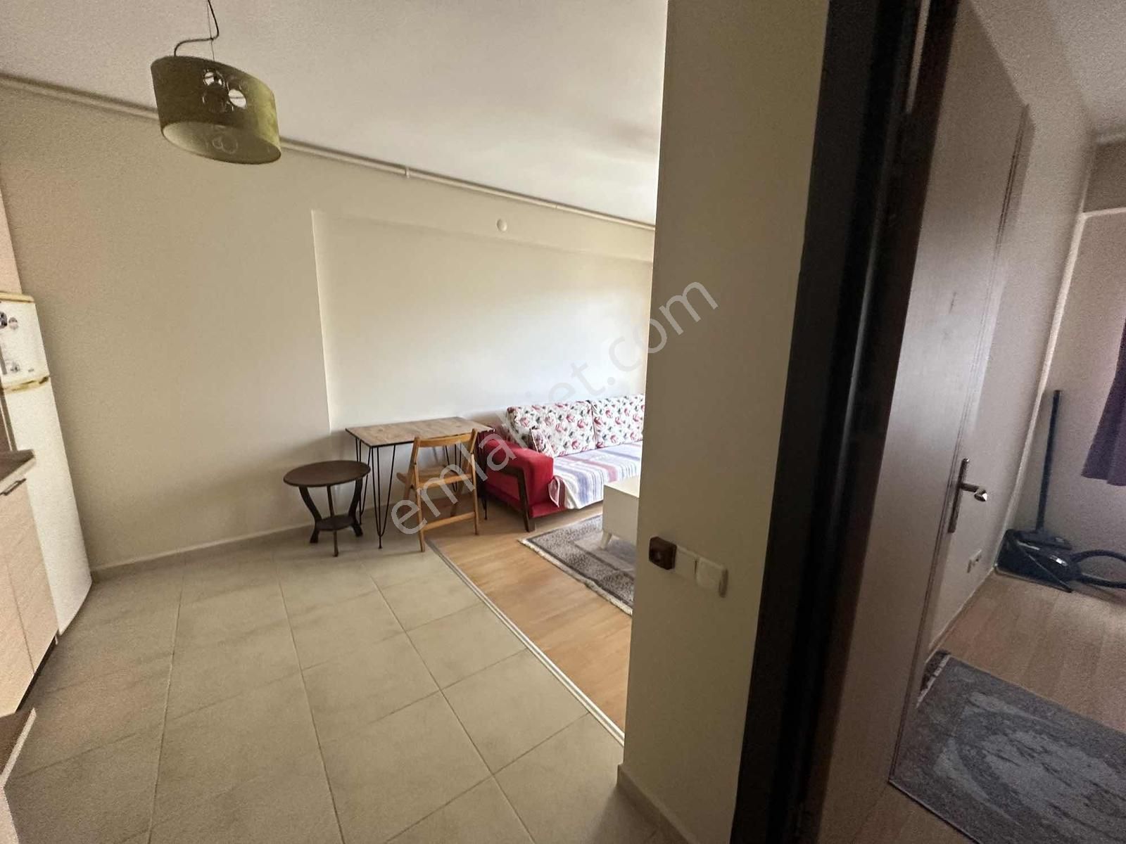 Görüklede 1+1 Eşyalı Kat Mülkiyetli Yüksek Kira Getirili Daire - Görsel 3