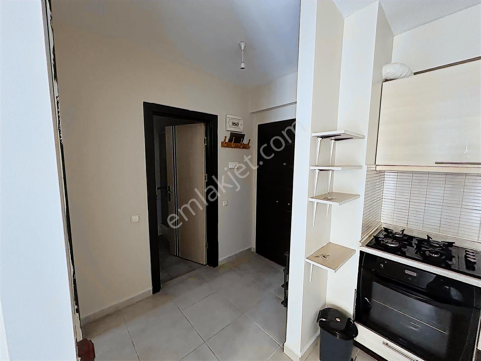 Görüklede 1+1 Eşyalı Kat Mülkiyetli Yüksek Kira Getirili Daire - Görsel 4