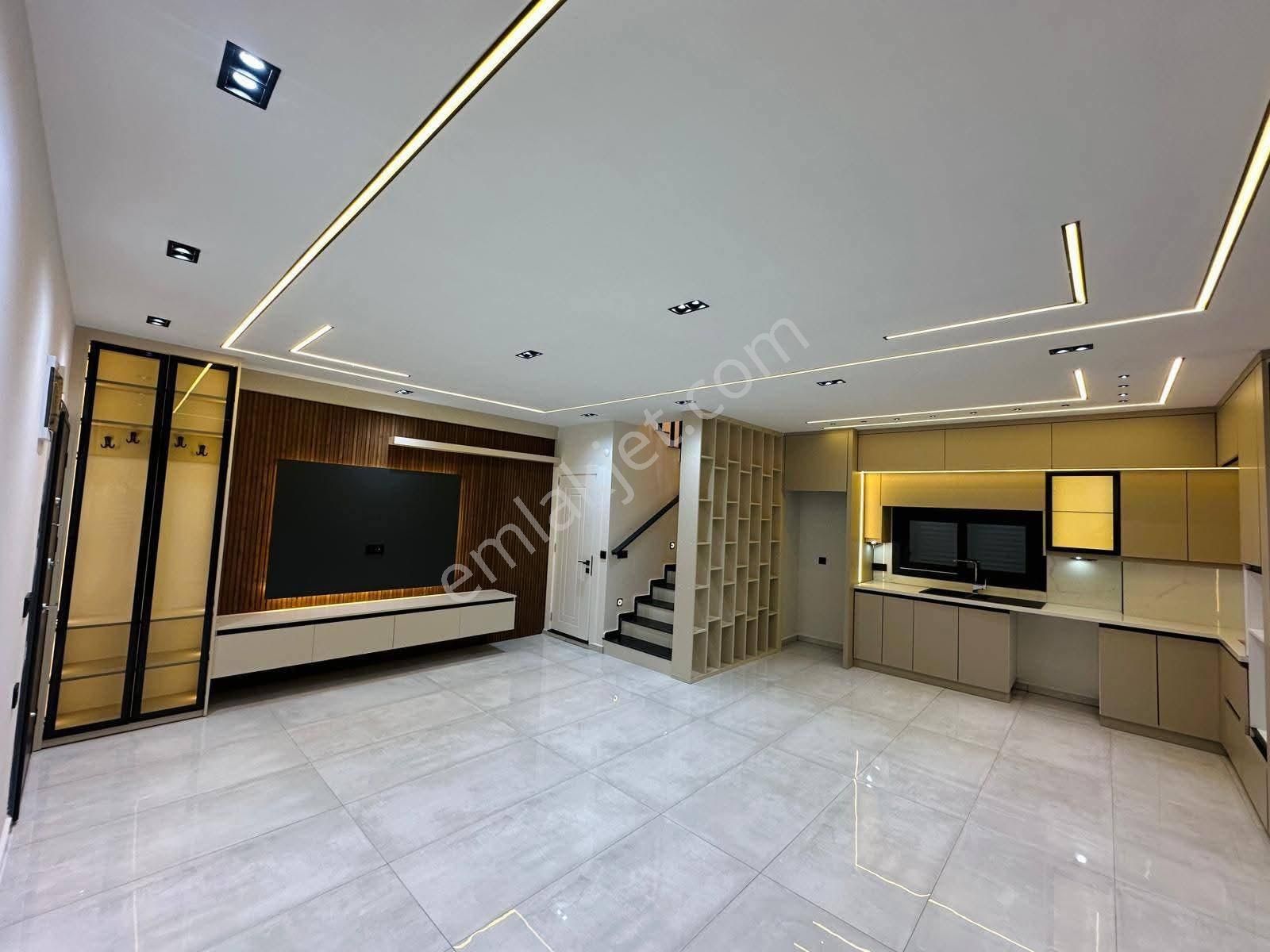 Hisar Mah. Tam Müstakil 3+1 Havuzlu Villa - Görsel 19