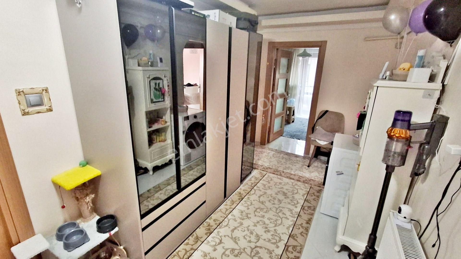 Gold'tan Yayla Merkez Katta Full Yapılı Çok Geniş Acil Satılık 3+1 Daire - Görsel 22