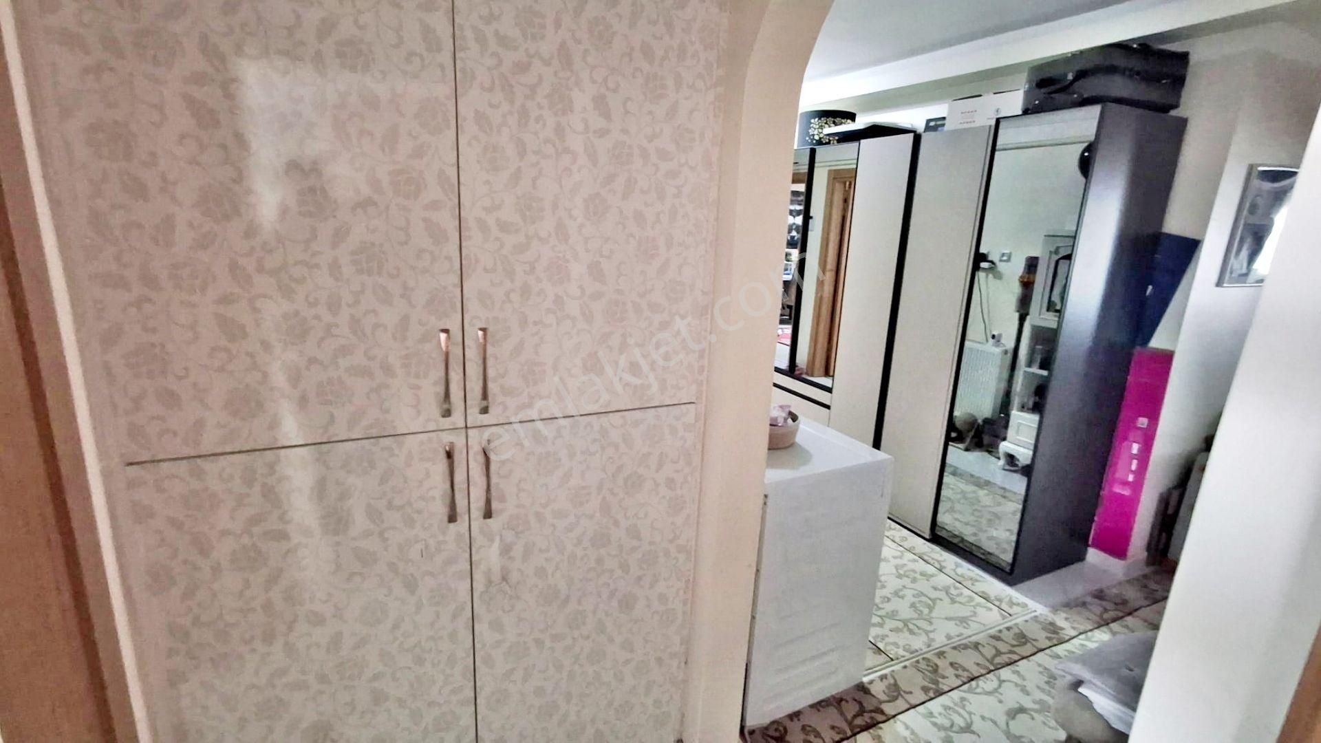 Gold'tan Yayla Merkez Katta Full Yapılı Çok Geniş Acil Satılık 3+1 Daire - Görsel 25