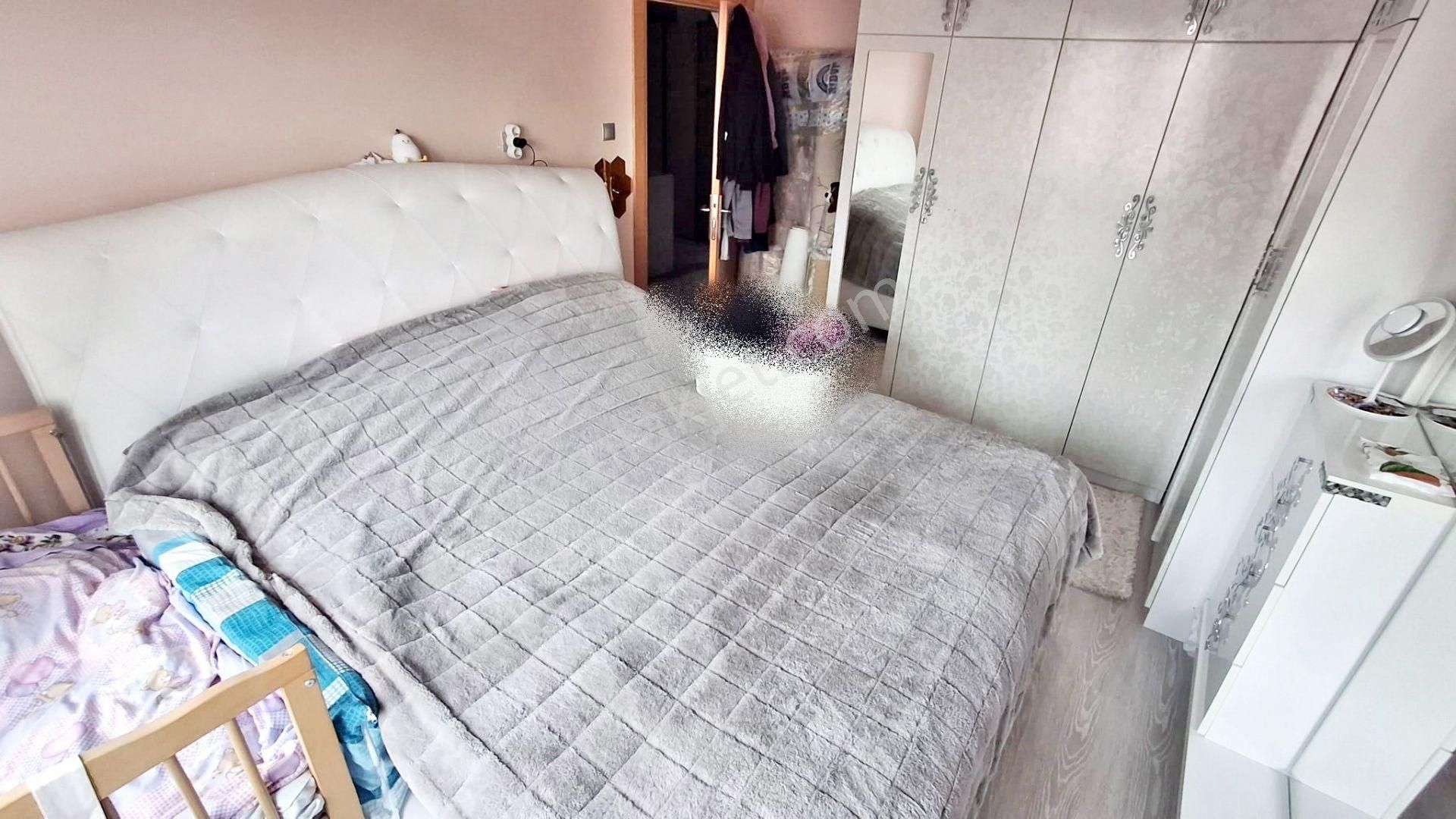 Gold'tan Yayla Merkez Katta Full Yapılı Çok Geniş Acil Satılık 3+1 Daire - Görsel 17