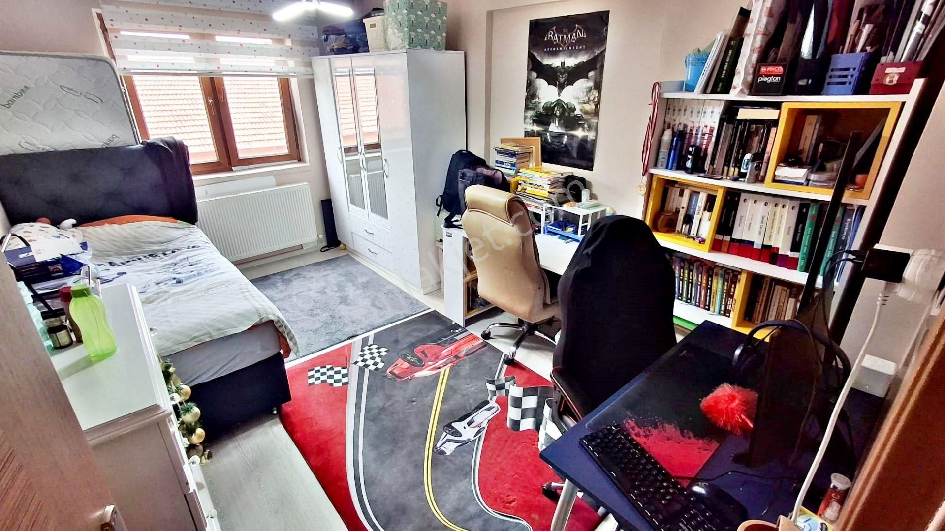 Gold'tan Yayla Merkez Katta Full Yapılı Çok Geniş Acil Satılık 3+1 Daire - Görsel 20