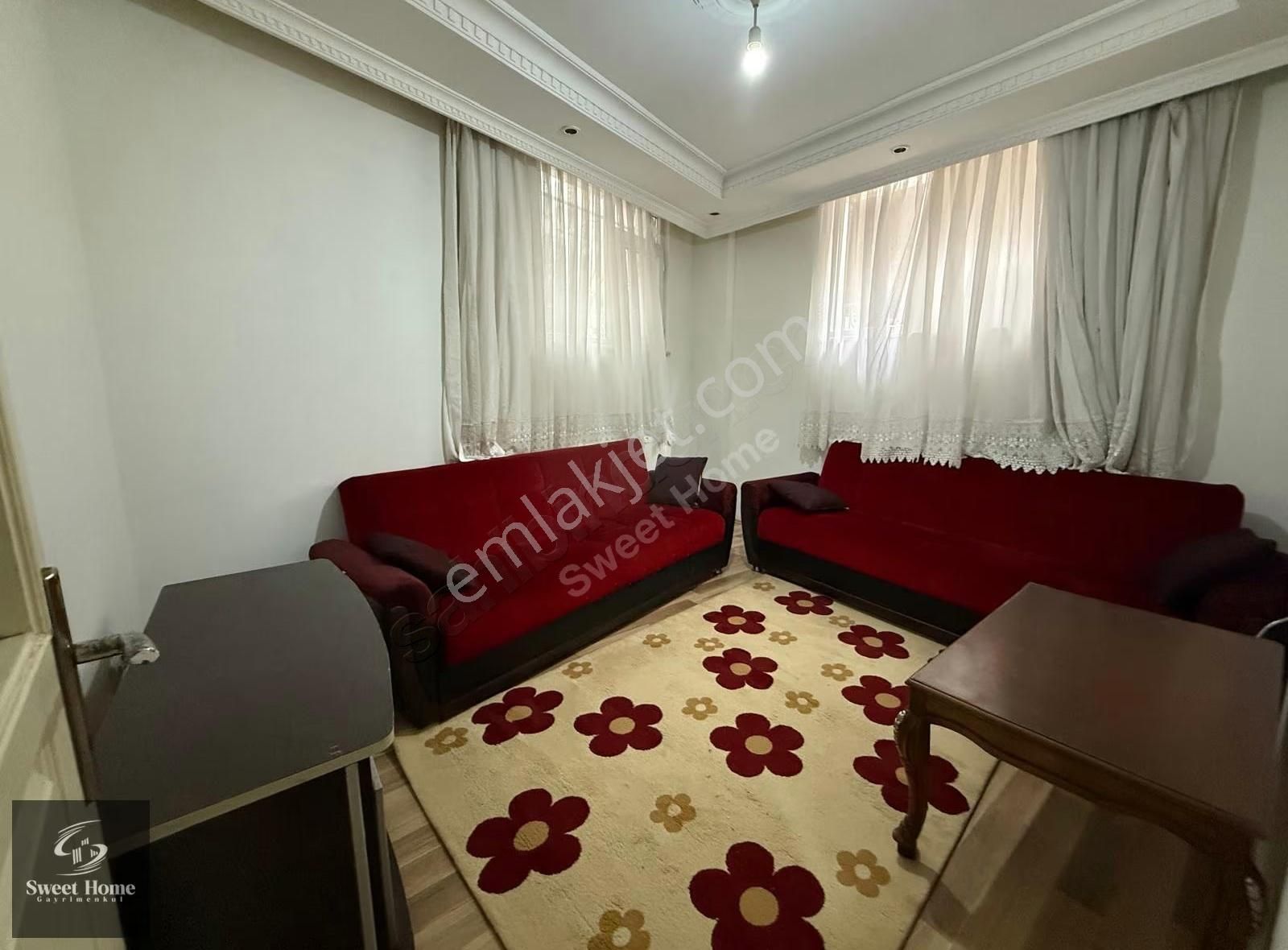 Sweet Home'dan Bahçelievler Hürriyet'te Eşyalı 2+1 Kiralık Daire